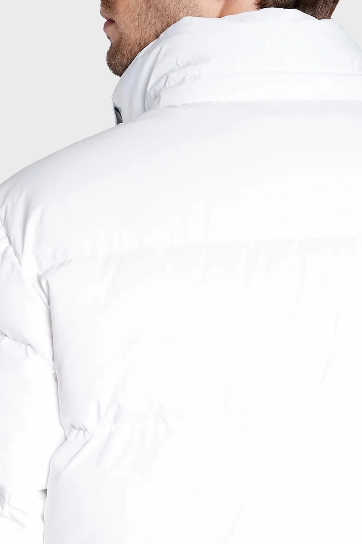 Tommy Jeans Regular Fit Çıkarılabilir Kapüşonlu Şişme Erkek Mont DM0DM15447 YBR BEYAZ - 4