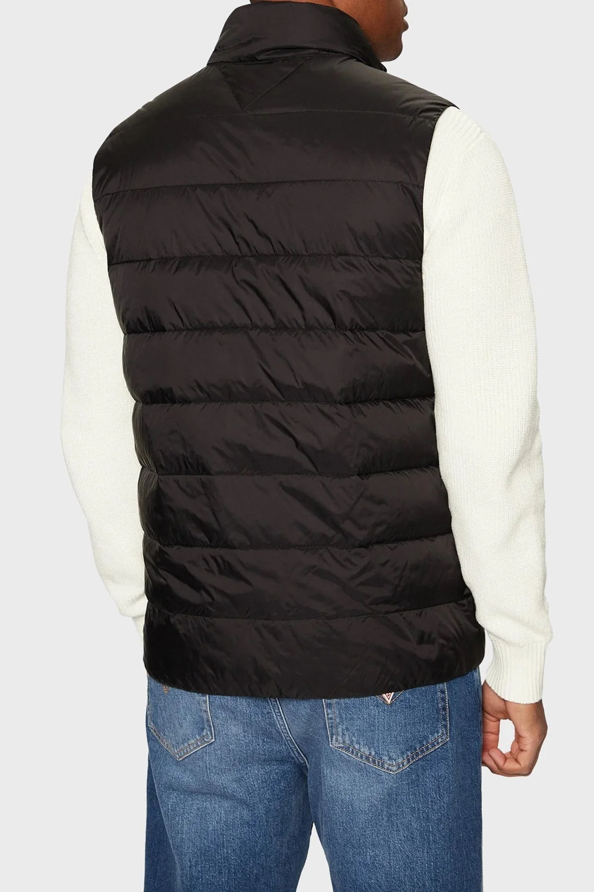 Tommy Jeans Regular Fit Dik Yaka Kapitoneli Şişme Erkek Yelek DM0DM20663 BDS SİYAH - 3