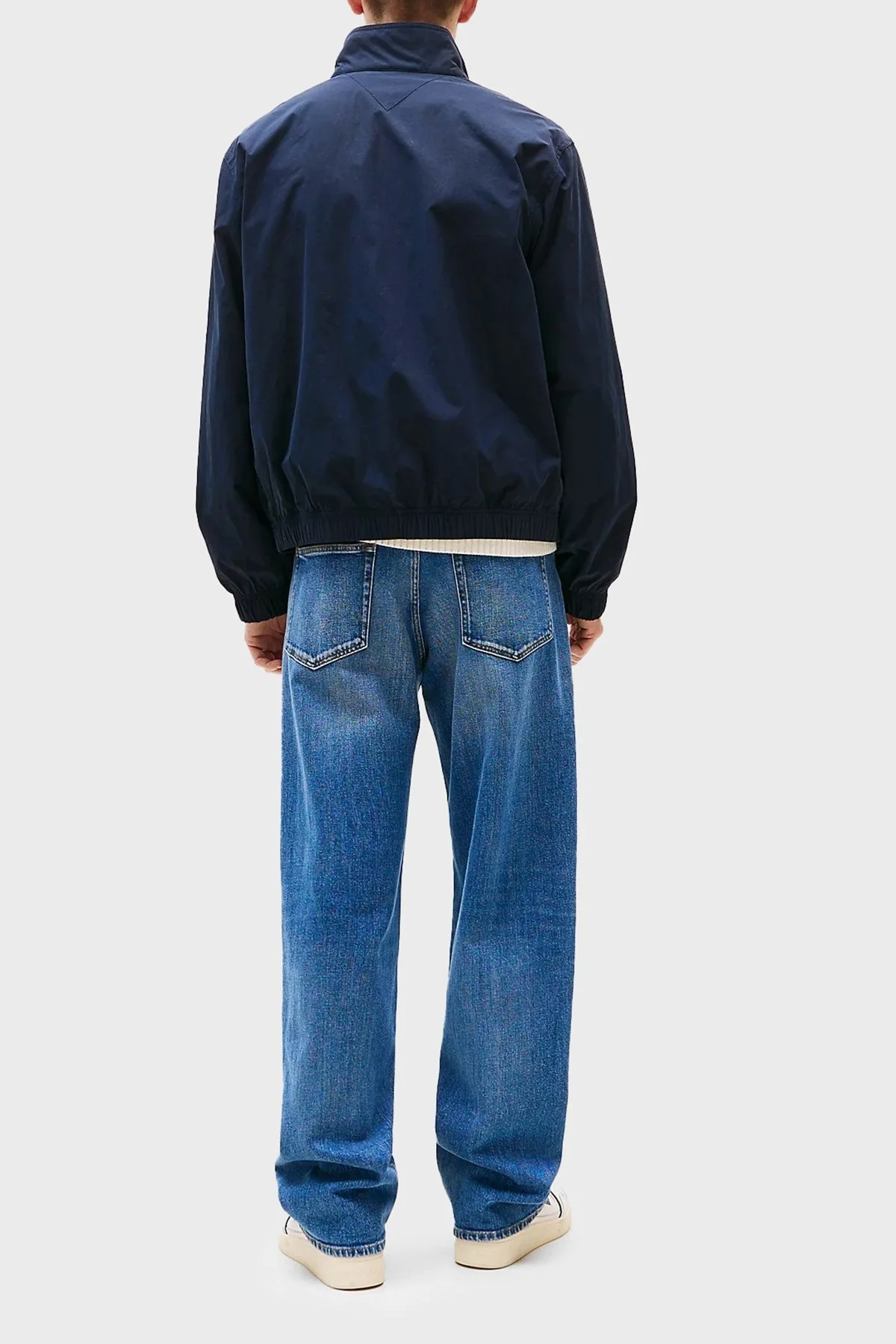 Tommy Jeans Regular Fit Dik Yaka Logolu Su İtici Ceket Erkek Mont DM0DM21929 C1G LACİVERT - 3