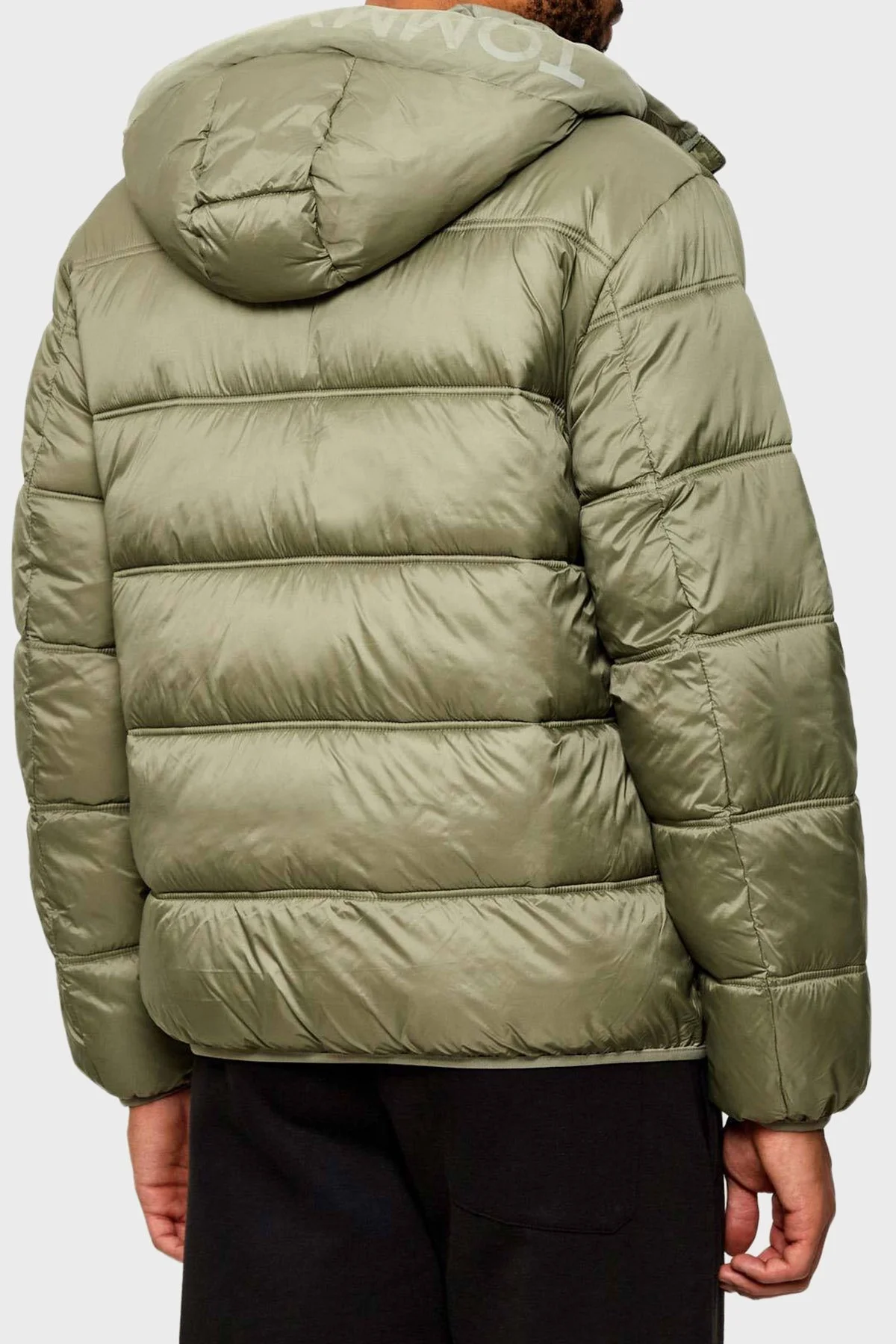 Tommy Jeans Regular Fit Kapüşonlu Kapitoneli Şişme Erkek Mont DM0DM22044 M1L YEŞİL - 3