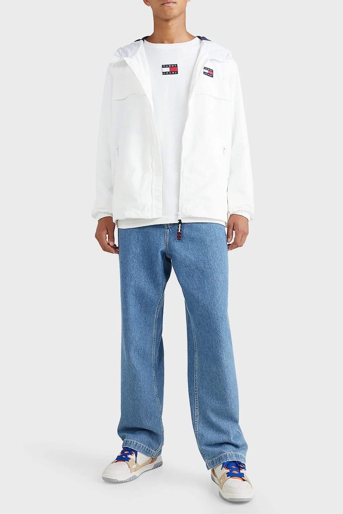 Tommy Jeans Regular Fit Kapüşonlu Mevsimlik Erkek Mont DM0DM13340 YBR BEYAZ - 5