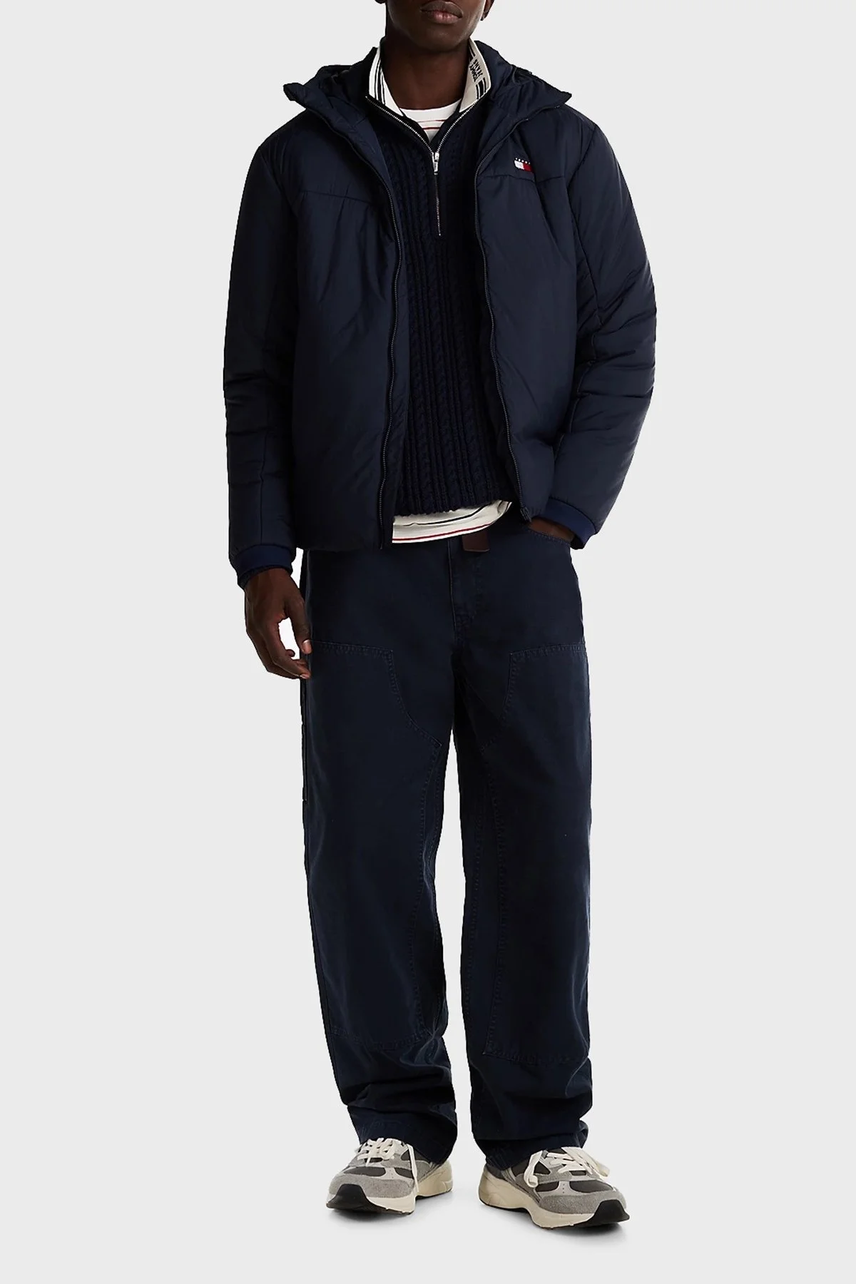 Tommy Jeans Regular Fit Kapüşonlu Şişme Erkek Mont DM0DM21094 C1G LACİVERT - 2