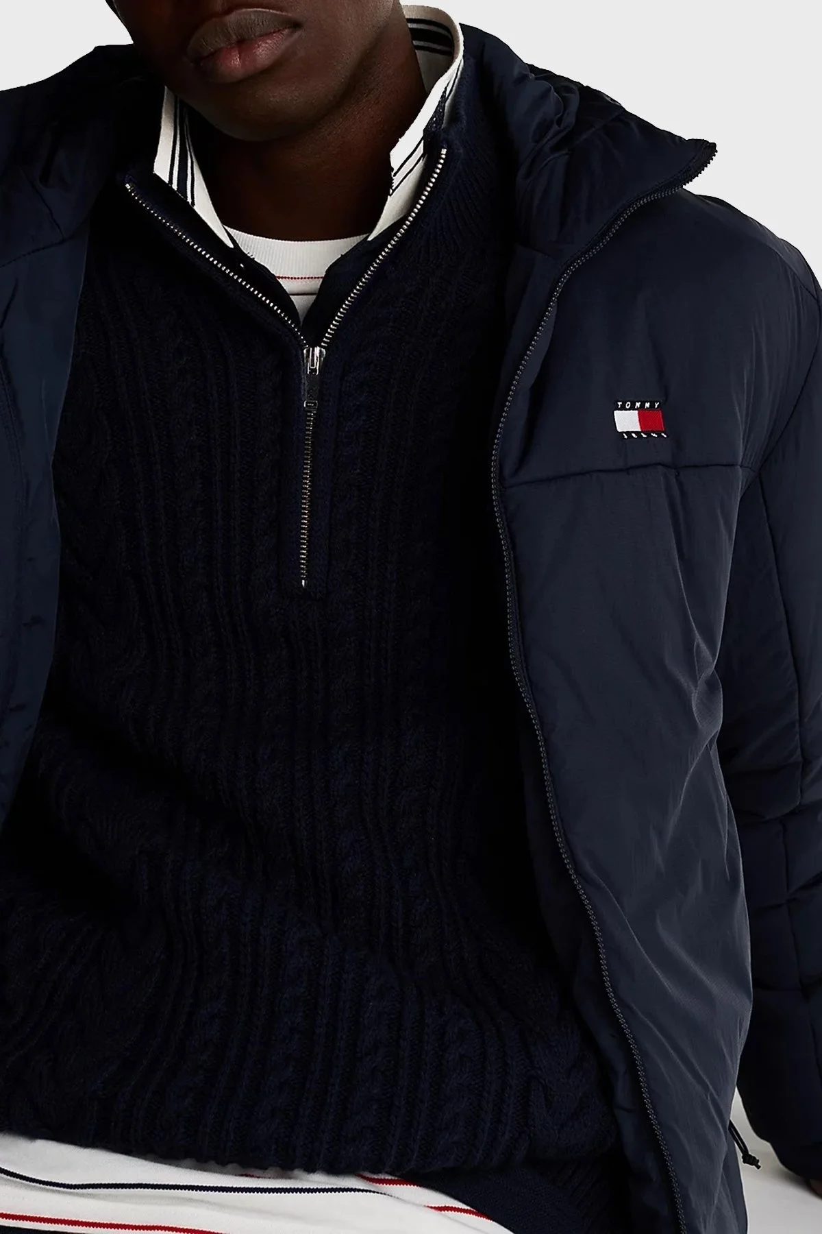 Tommy Jeans Regular Fit Kapüşonlu Şişme Erkek Mont DM0DM21094 C1G LACİVERT - 4