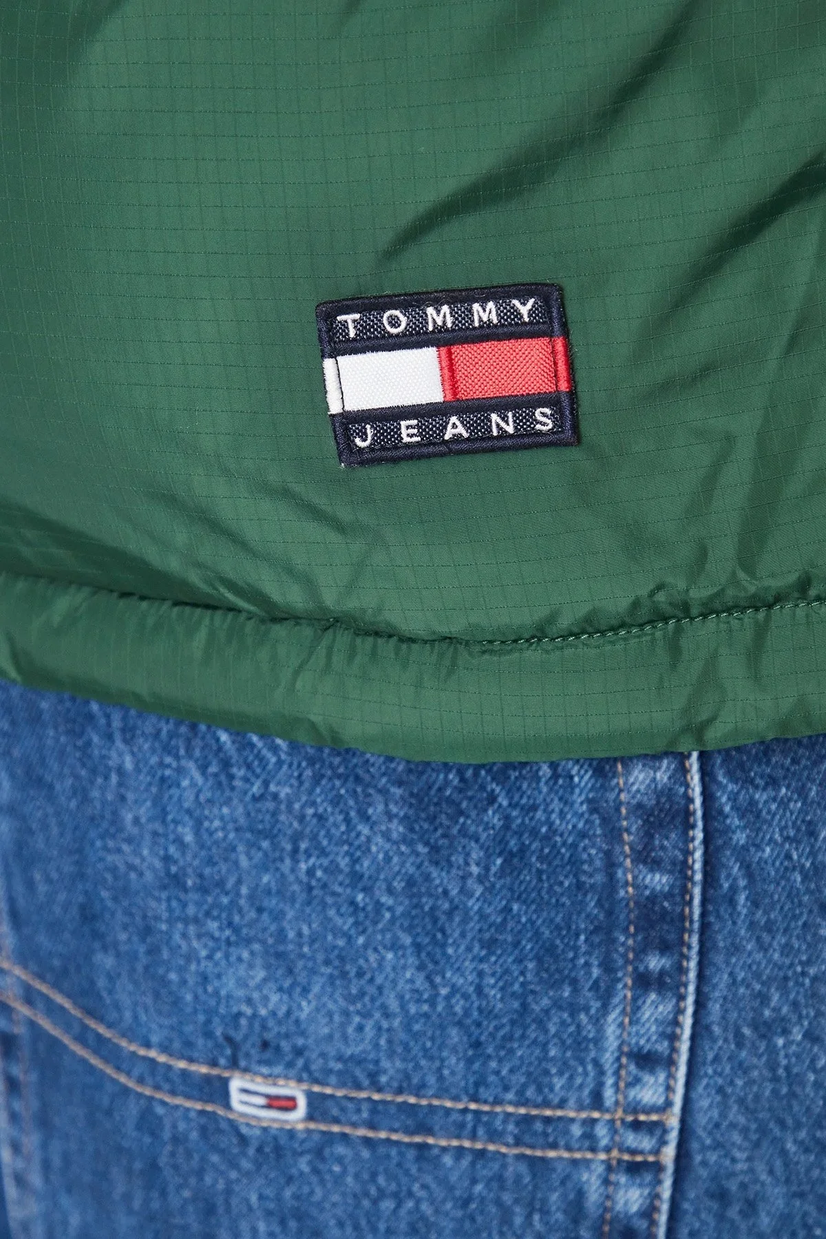 Tommy Jeans Regular Fit Kuş Tüyü Dik Yaka Şişme Erkek Mont DM0DM15445 L2M YEŞİL - 6