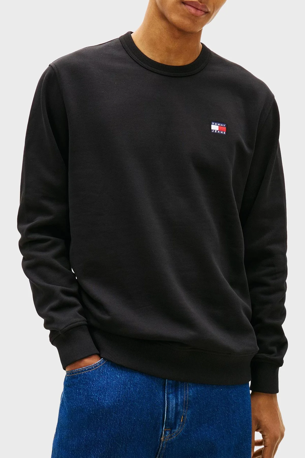 Tommy Jeans Regular Fit Pamuklu Bisiklet Yaka Erkek Sweat DM0DM21921 BDS Siyah - 1
