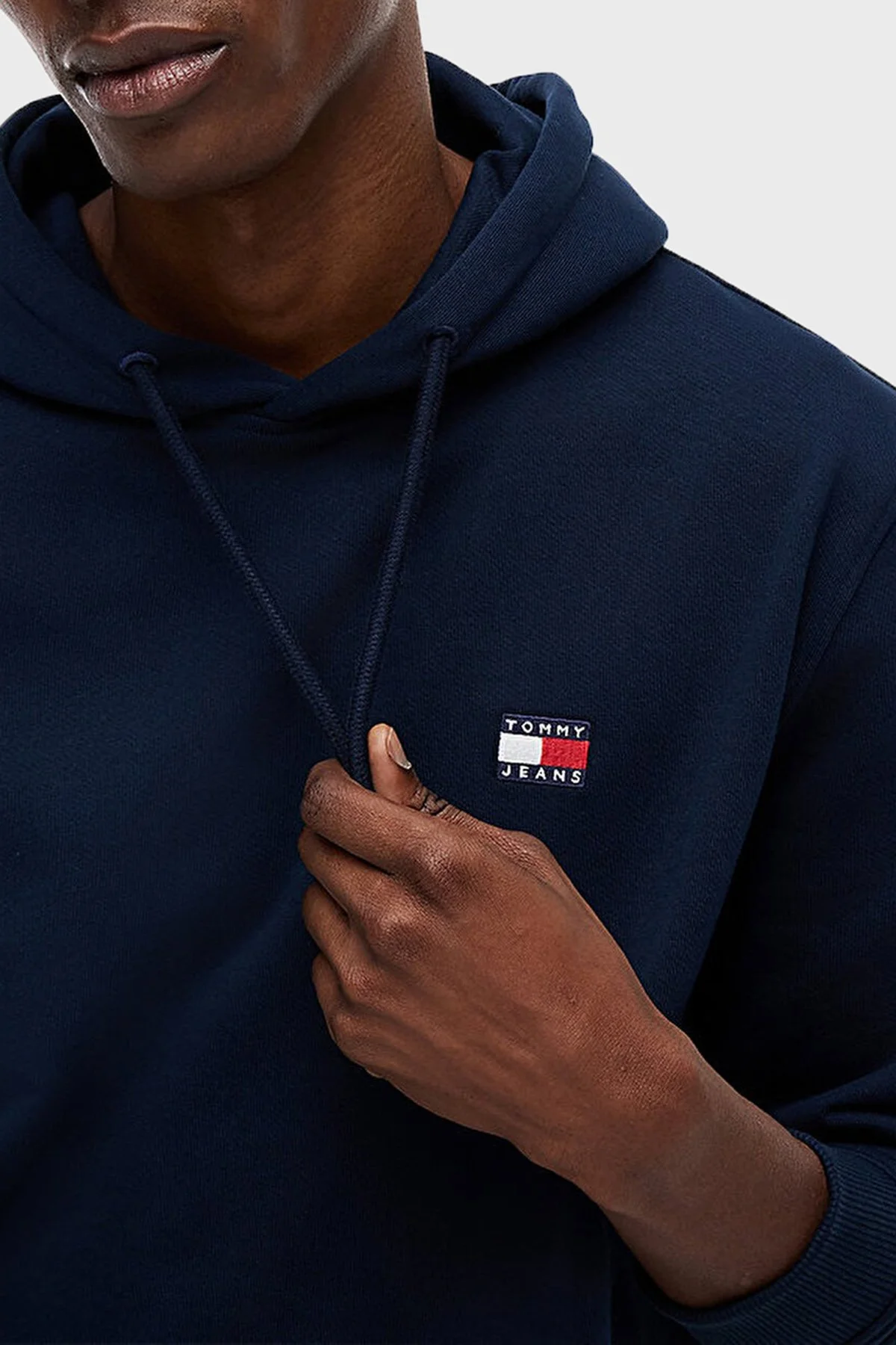 Tommy Jeans Regular Fit Pamuklu Kapüşonlu Erkek Sweat DM0DM21922 C1G Lacivert - 2