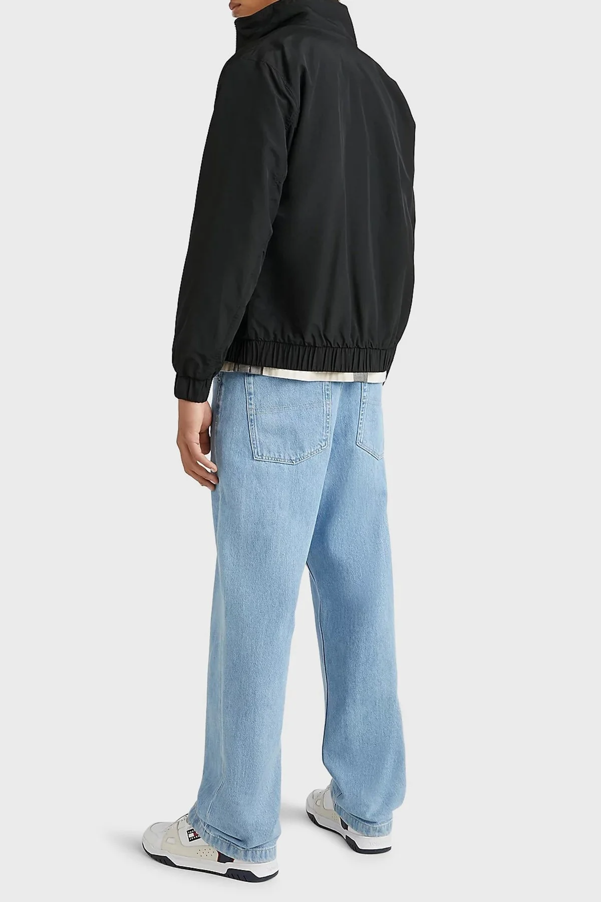 Tommy Jeans Relaxed Fit Fermuarlı Mevsimlik Erkek Mont DM0DM15916 BDS SİYAH - 4