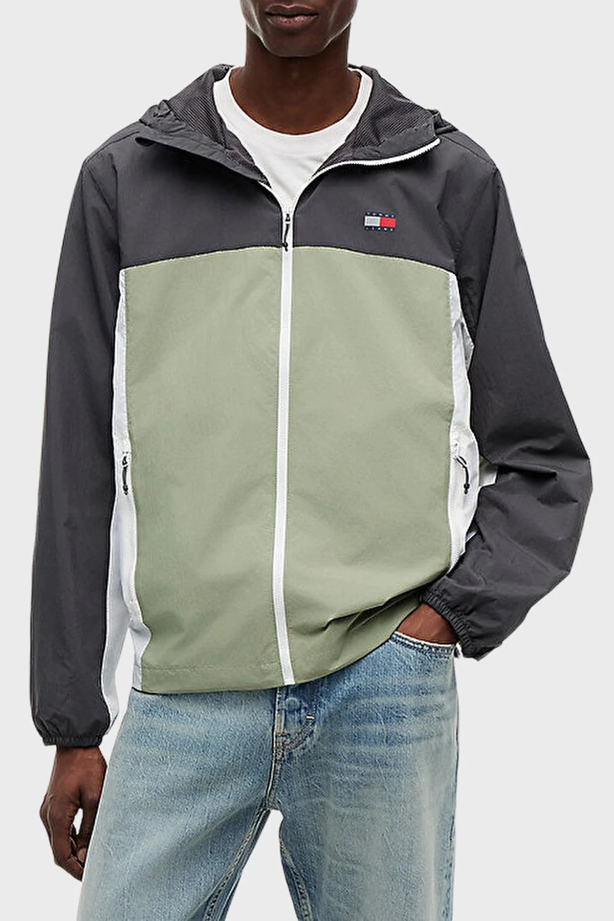 Tommy Jeans Relaxed Fit Kapüşonlu Su İtici Erkek Mont DM0DM23223 0H7 Koyu yeşil - 1