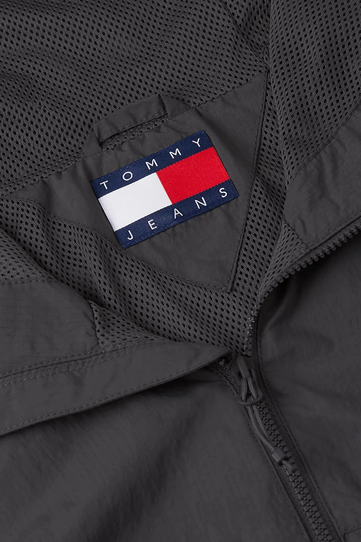 Tommy Jeans Relaxed Fit Kapüşonlu Su İtici Erkek Mont DM0DM23223 PT2 Koyu gri - 7