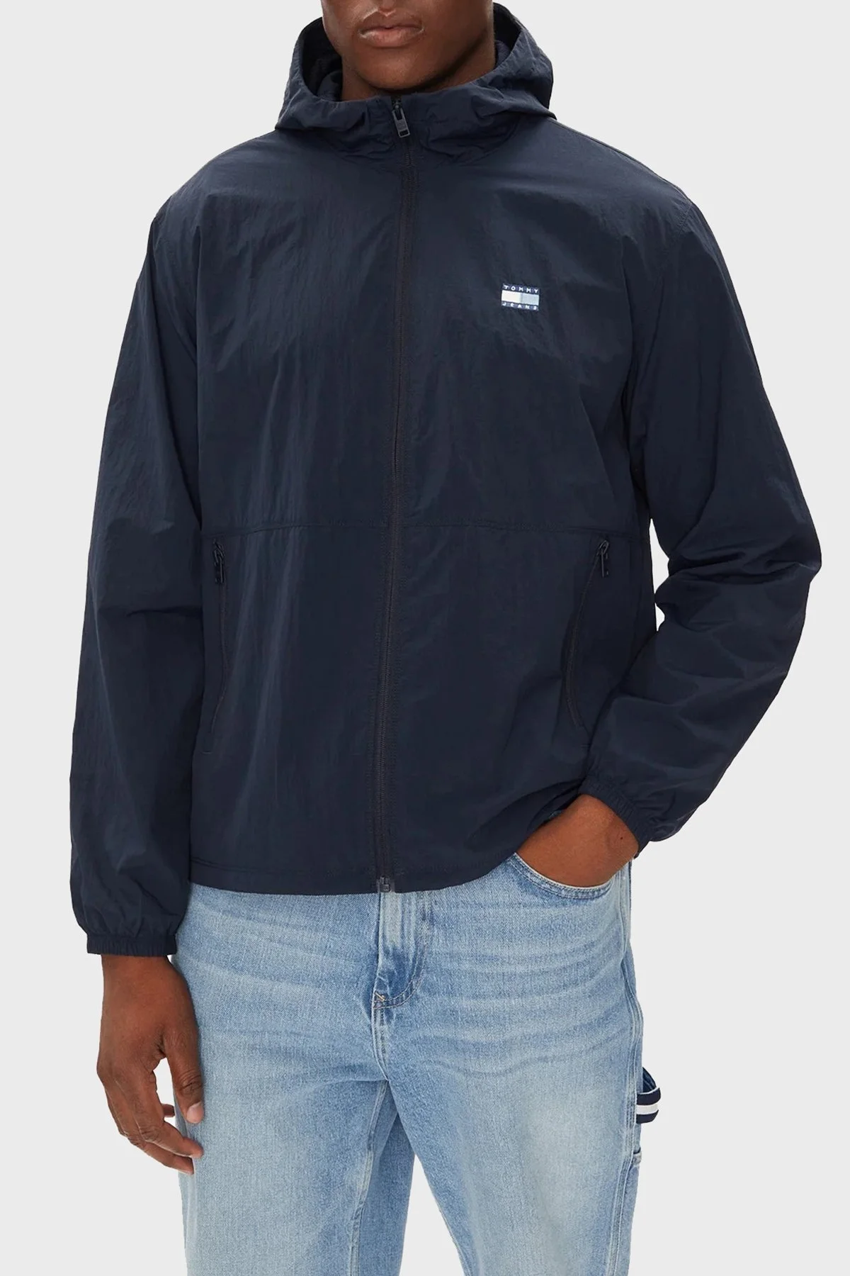 Tommy Jeans Relaxed Fit Kapüşonlu Su İtici Logolu Erkek Mont DM0DM21393 C1G LACİVERT - 1