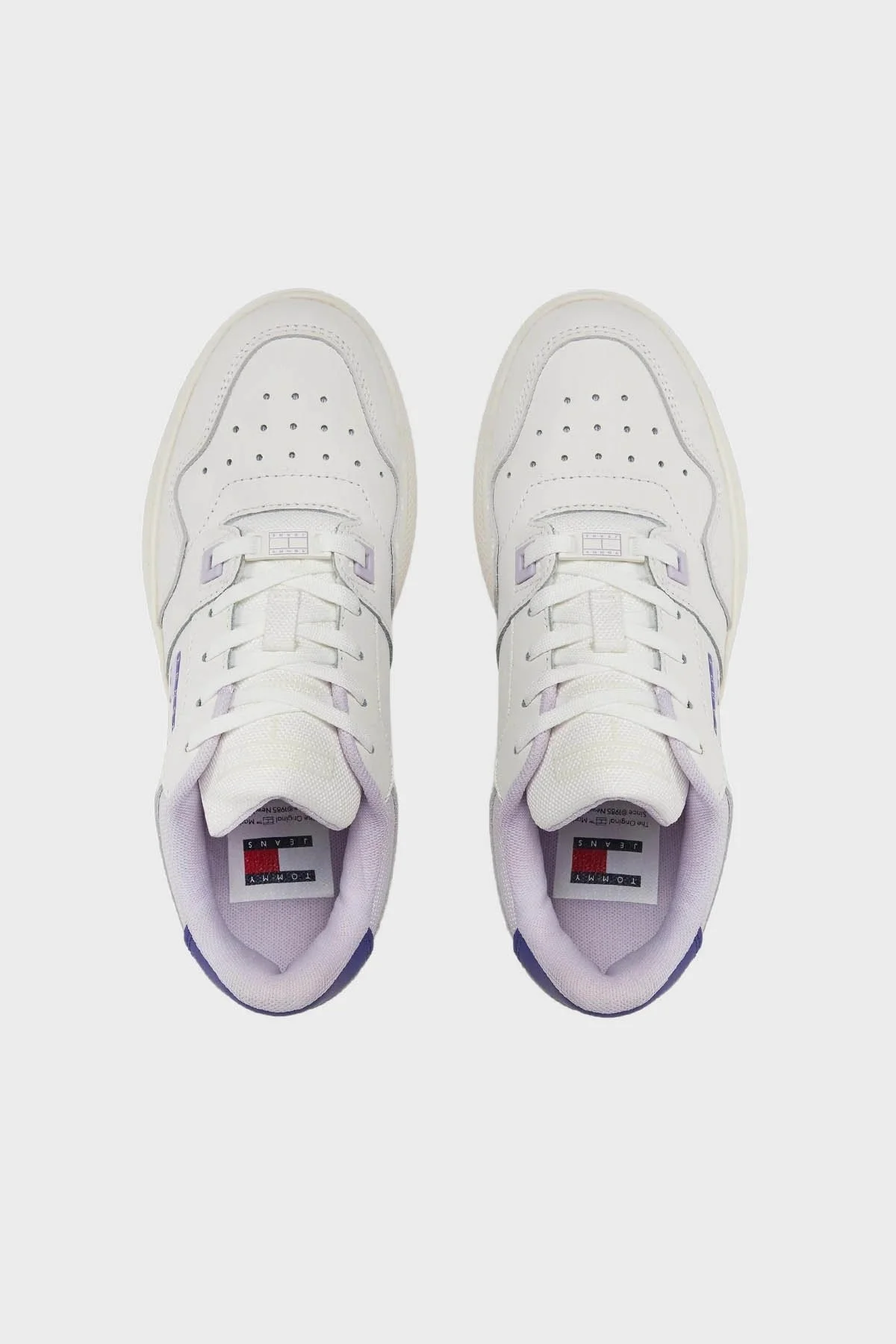 Tommy Jeans Retro Platform Deri Sneaker Bayan Ayakkabı EN0EN02506 W06 BEYAZ-MOR - 6