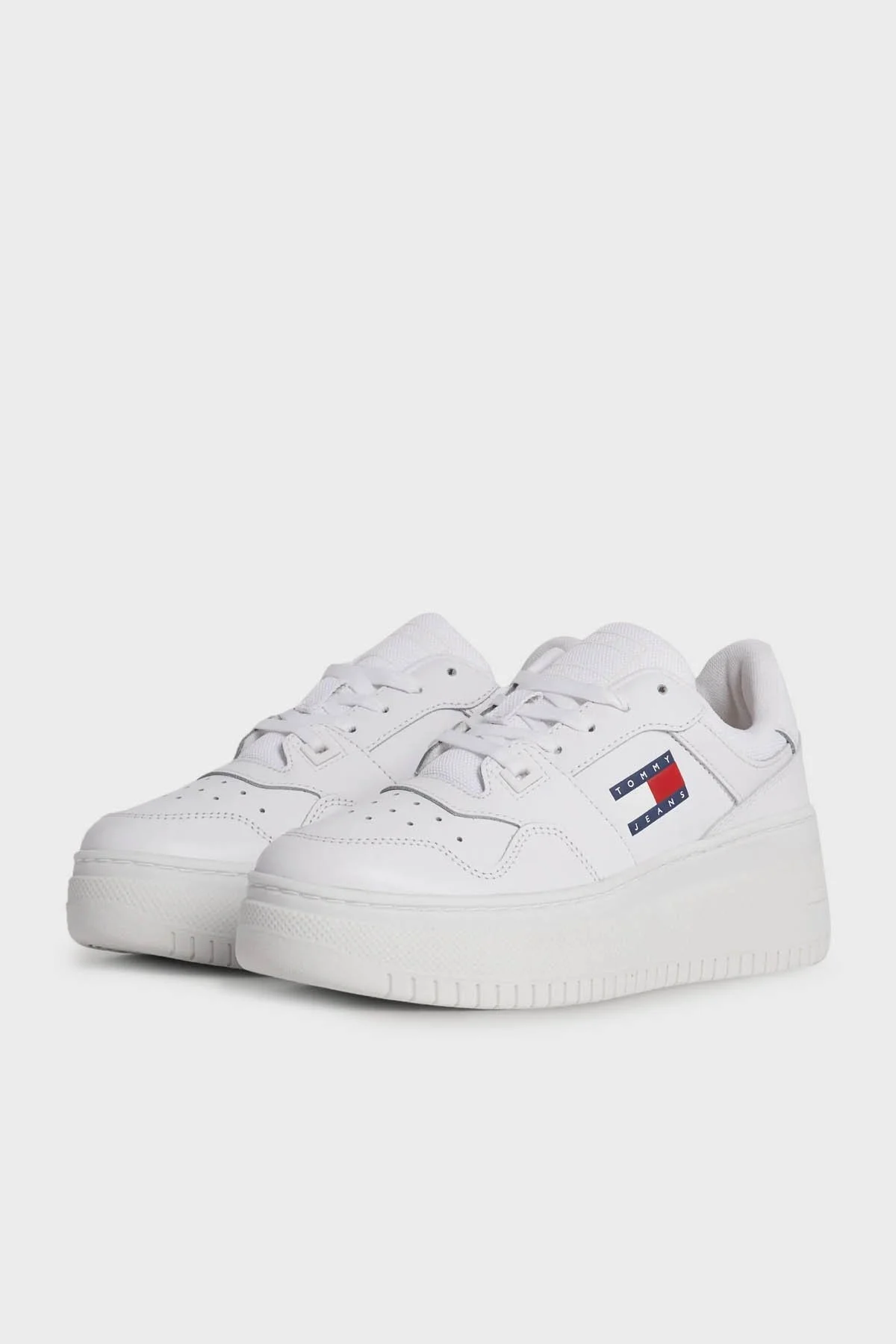 Tommy Jeans Retro Platform Deri Sneaker Bayan Ayakkabı EN0EN02506 YBS BEYAZ - 8