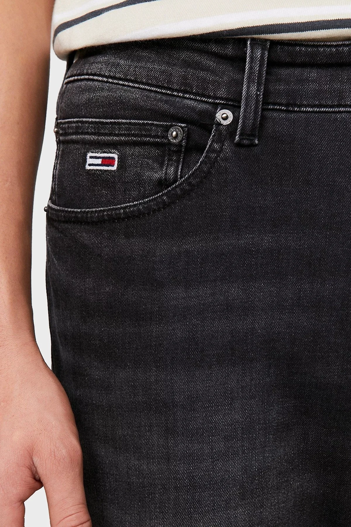 Tommy Jeans Scanton Pamuklu Slim Fit Jeans Erkek Kot Pantolon DM0DM18152 1BZ İNDİGO - 7