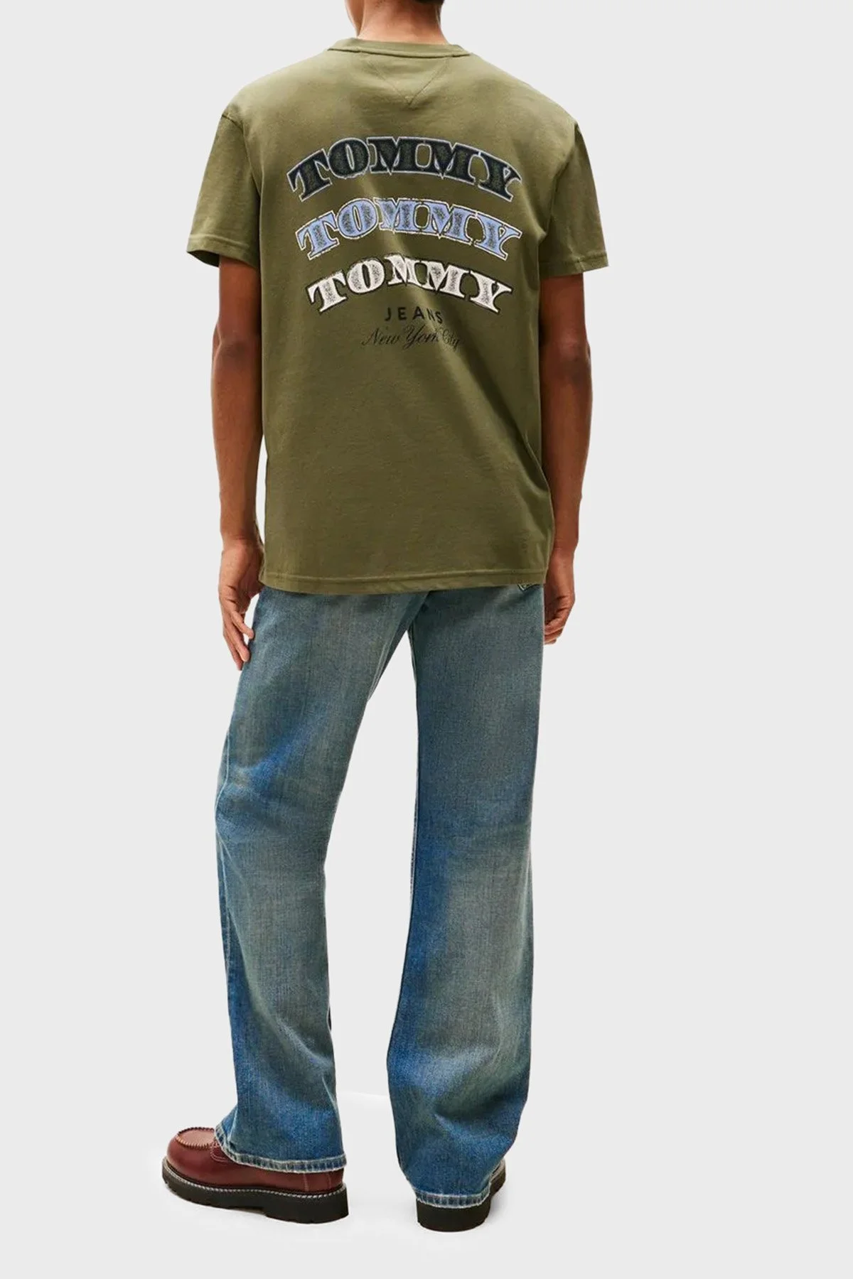 Tommy Jeans Sırt Baskılı Regular Fit Bisiklet Yaka Erkek T Shirt DM0DM22318 GY1 KOYU YEŞİL - 3