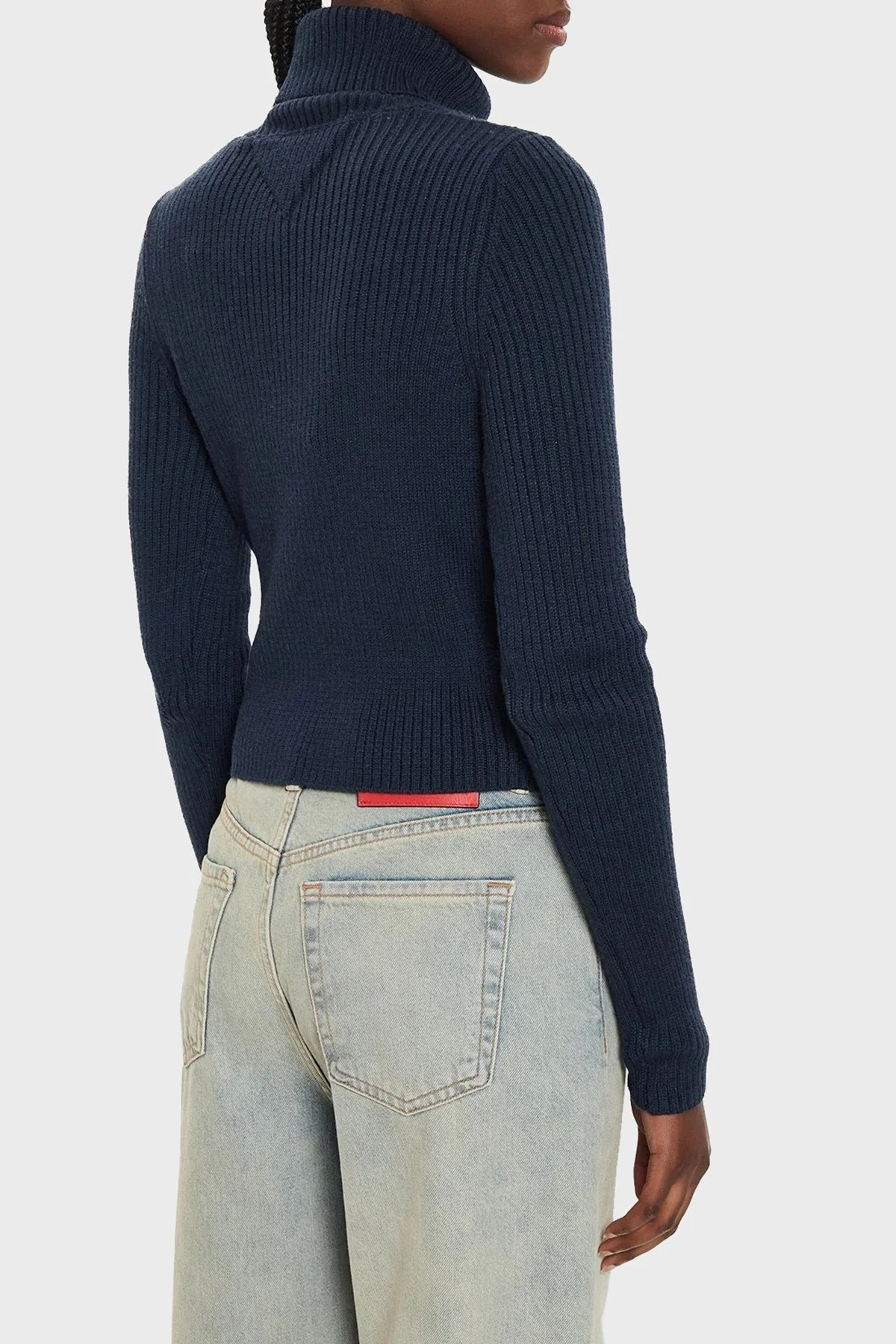 Tommy Jeans Slim Fit Balıkçı Yaka Örme Bayan Kazak DW0DW18678 DRO LACİVERT - 7