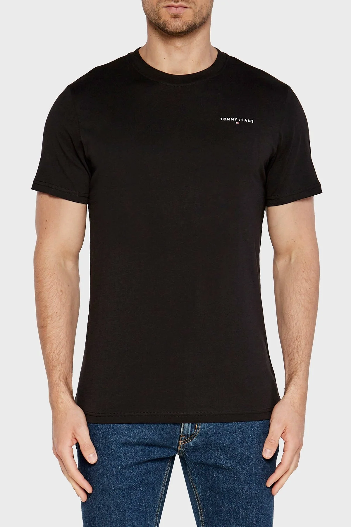 Tommy Jeans Slim Fit Bisiklet Yaka Erkek T Shirt DM0DM18555 BDS SİYAH - 1