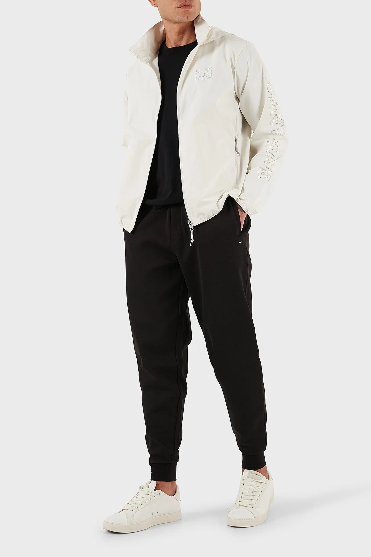 Tommy Jeans Slim Fit Gizli Kapüşonlu Suya Dayanıklı Erkek Ceket DM0DM21680 YBH BEYAZ - 2