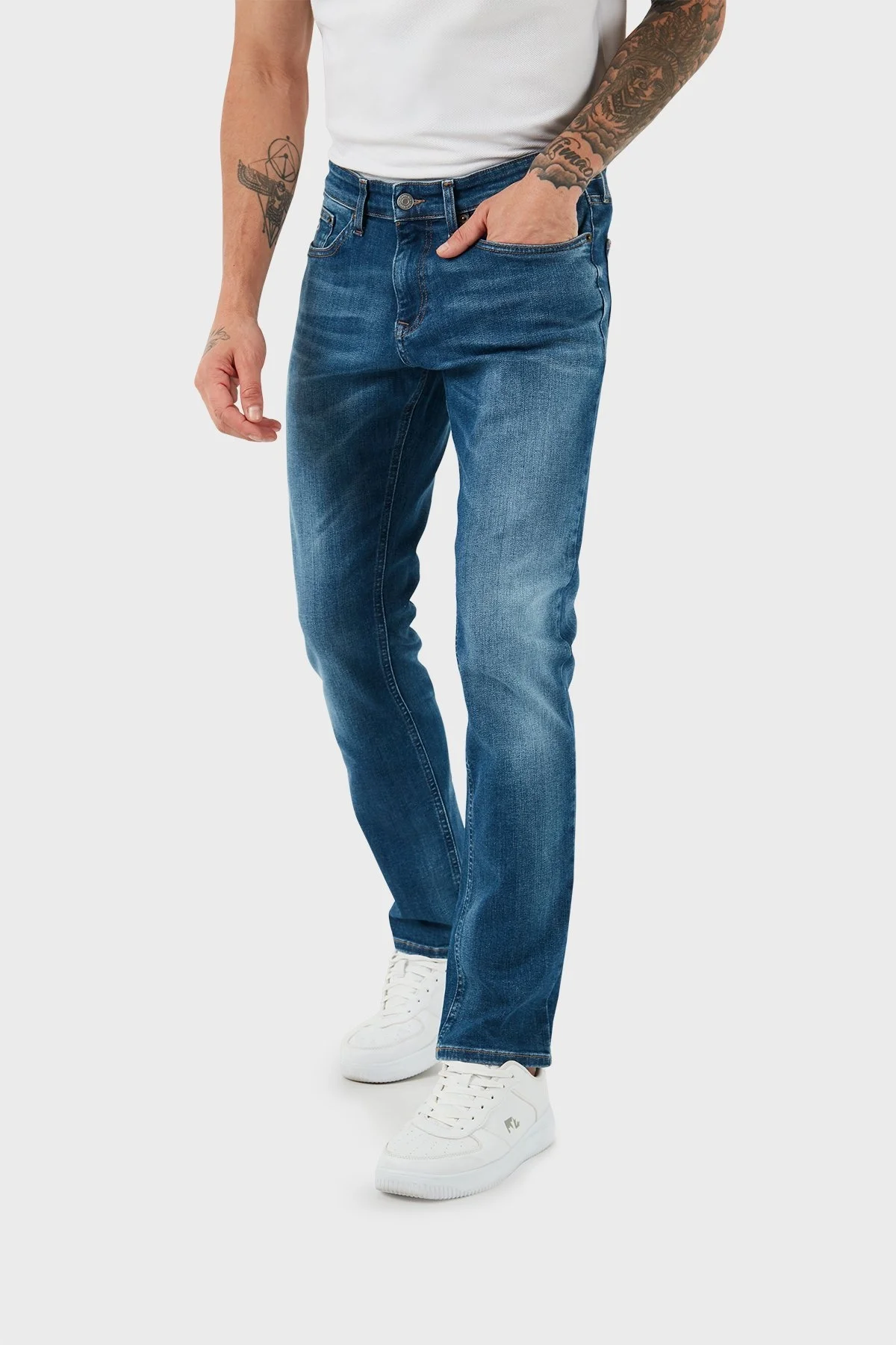 Tommy Jeans Streç Slim Fit Düşük Bel Jeans Erkek Kot Pantolon DM0DM18723 1A5 MAVİ - 1