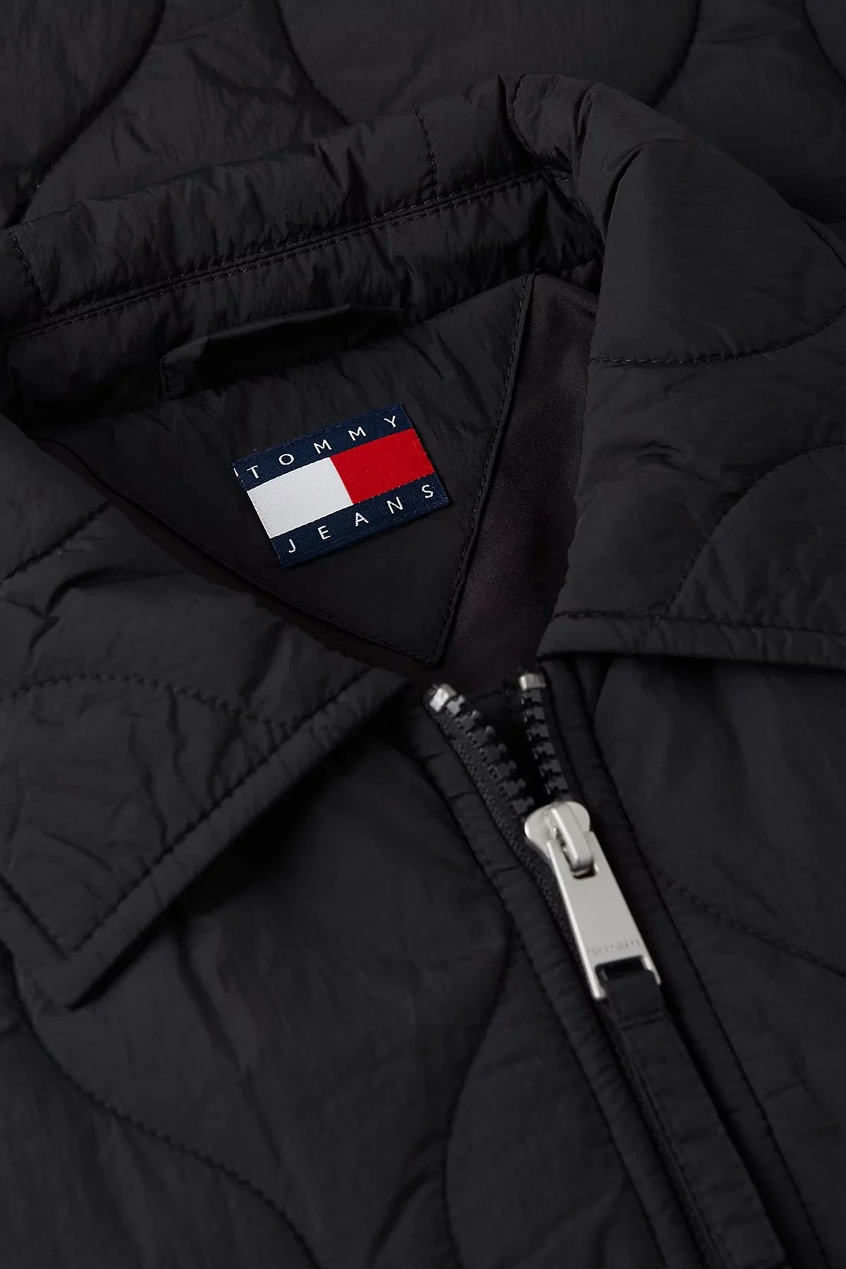 Tommy Jeans Su İtici Kapitoneli Klasik Yaka Kadın Mont DW0DW22909 BDS Siyah - 6