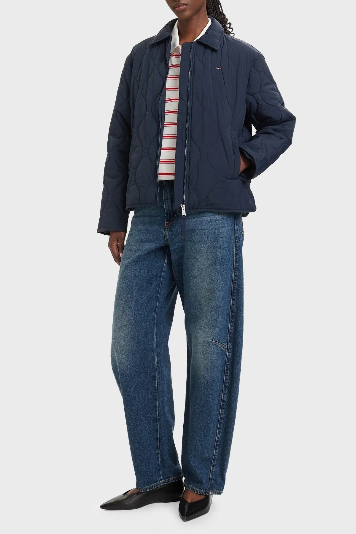 Tommy Jeans Su İtici Kapitoneli Klasik Yaka Kadın Mont DW0DW22909 C1G Lacivert - 2