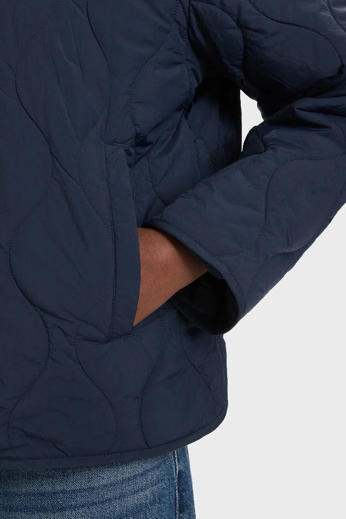 Tommy Jeans Su İtici Kapitoneli Klasik Yaka Kadın Mont DW0DW22909 C1G Lacivert - 5