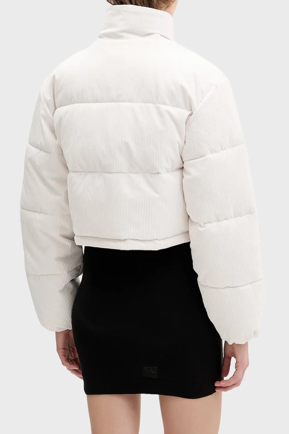 Tommy Jeans Su İtici Relaxed Fit Dik Yaka Kadife Bayan Mont DW0DW21658 YBH BEYAZ - 3