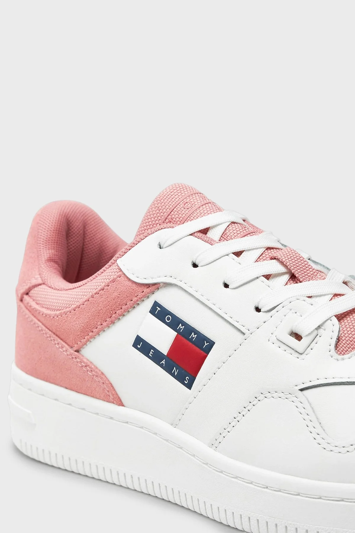 Tommy Jeans Süet Deri Sneaker Bayan Ayakkabı EN0EN02653 TH0 BEYAZ-PEMBE - 6