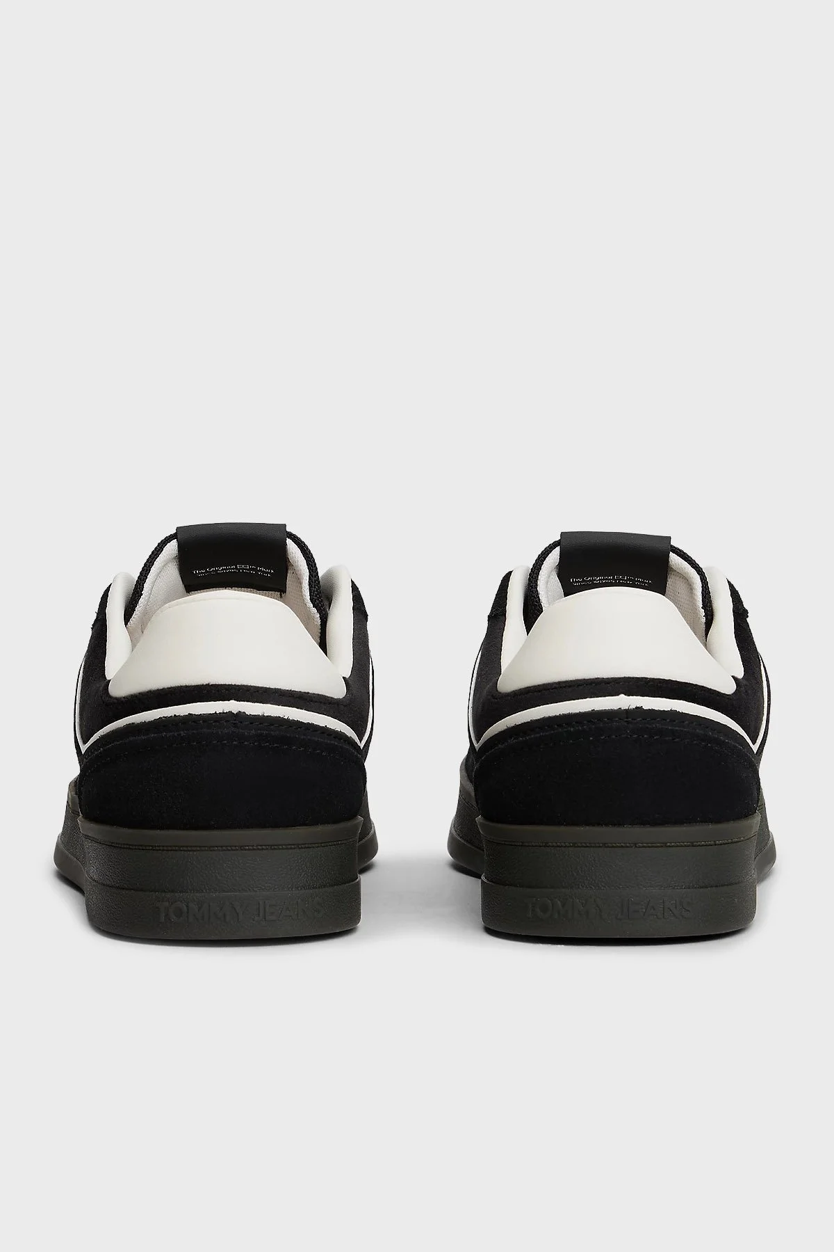 Tommy Jeans Süet Logolu Bağcıklı Sneaker Bayan Ayakkabı EN0EN02863 BDS SİYAH - 4