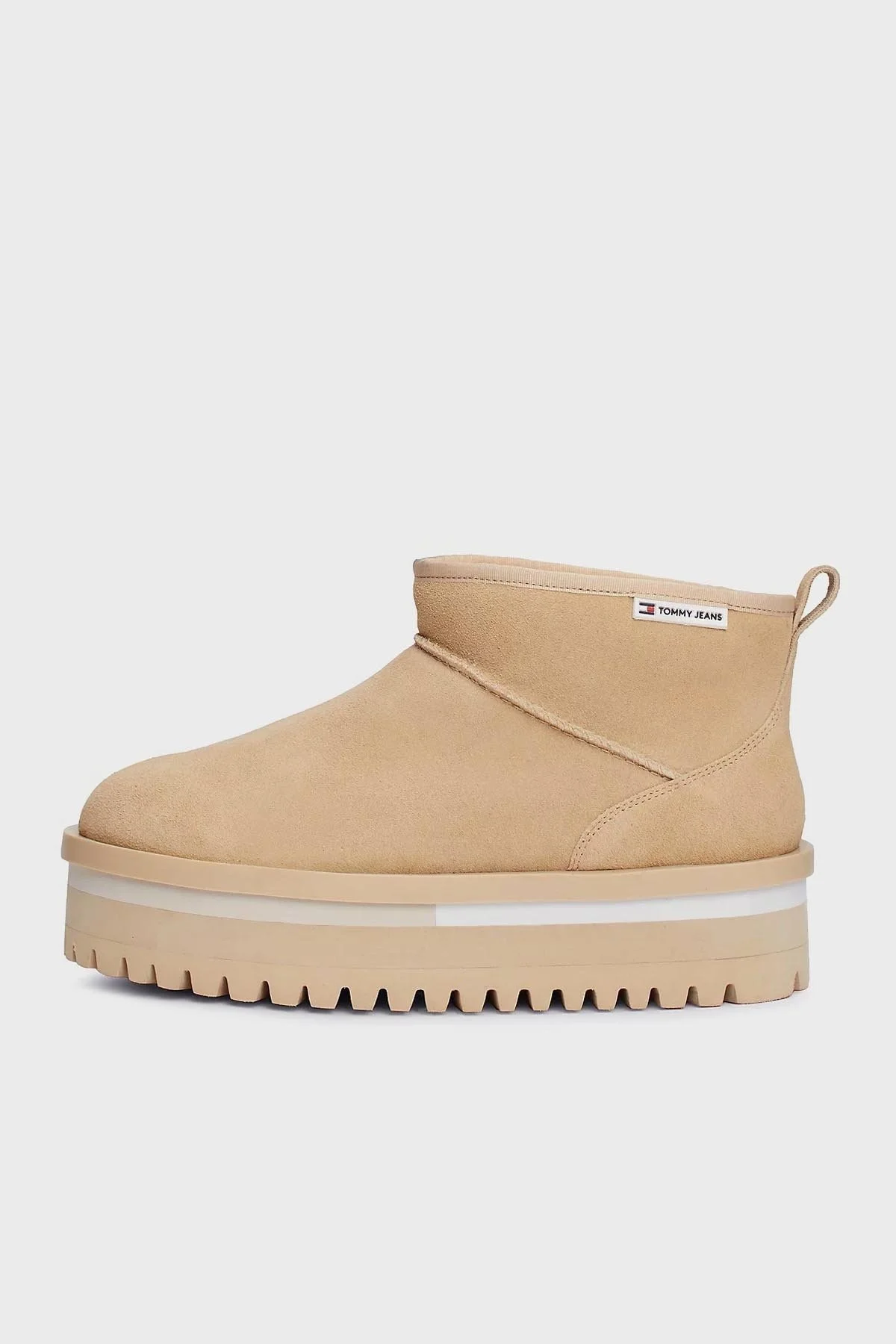 Tommy Jeans Süet Tırtıklı Platform Taban Kısa Bayan Bot EN0EN02599 AB9 BEJ - 3
