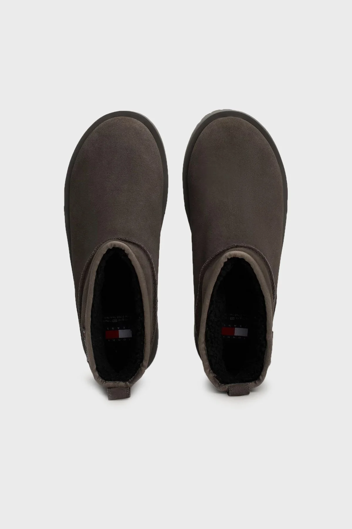 Tommy Jeans Süet Tırtıklı Platform Taban Kısa Kadın Bot EN0EN02599 PL0 KOYU GRİ - 5