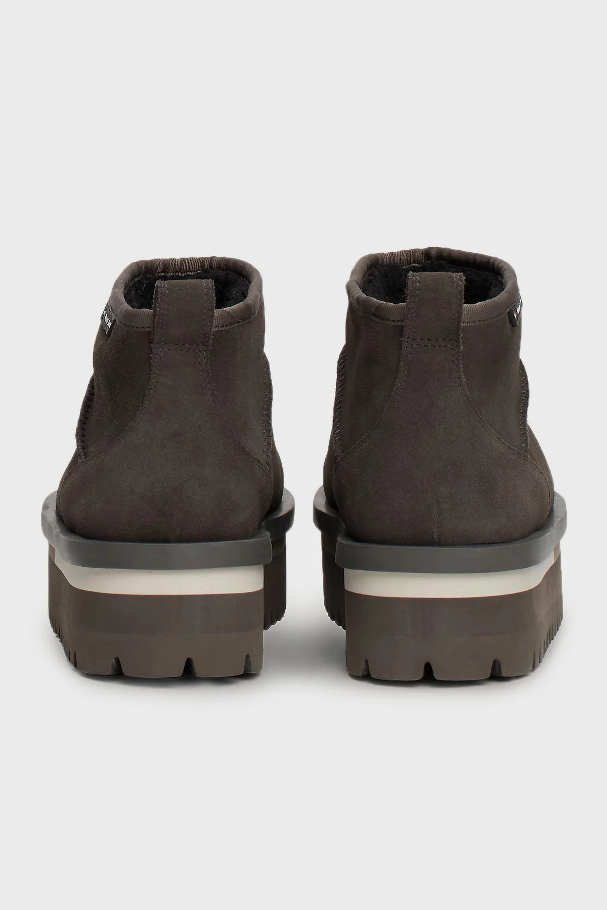 Tommy Jeans Süet Tırtıklı Platform Taban Kısa Kadın Bot EN0EN02599 PL0 KOYU GRİ - 6