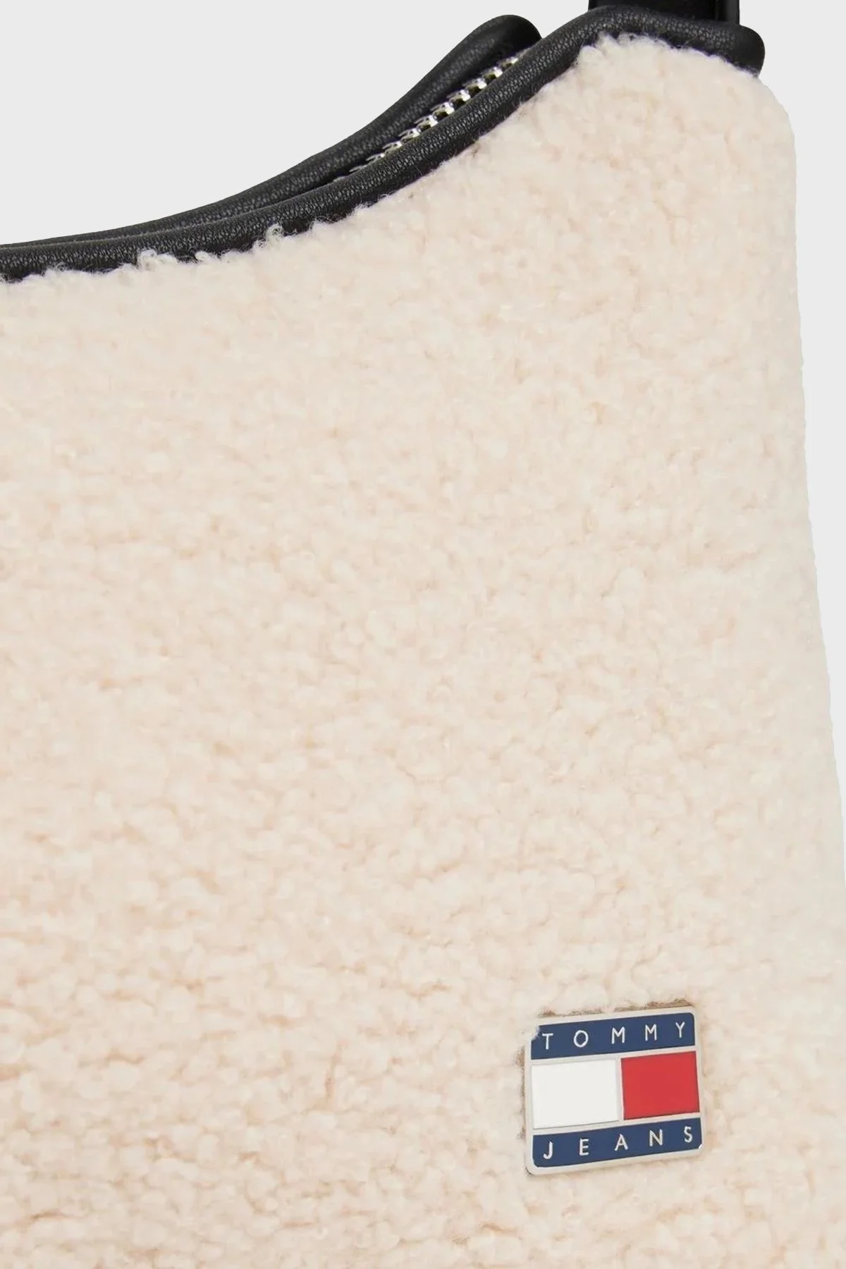 Tommy Jeans Yumuşak Postlu Ayarlanabilir Omuz Askılı Bayan Çanta AW0AW18011 YBH BEYAZ - 5