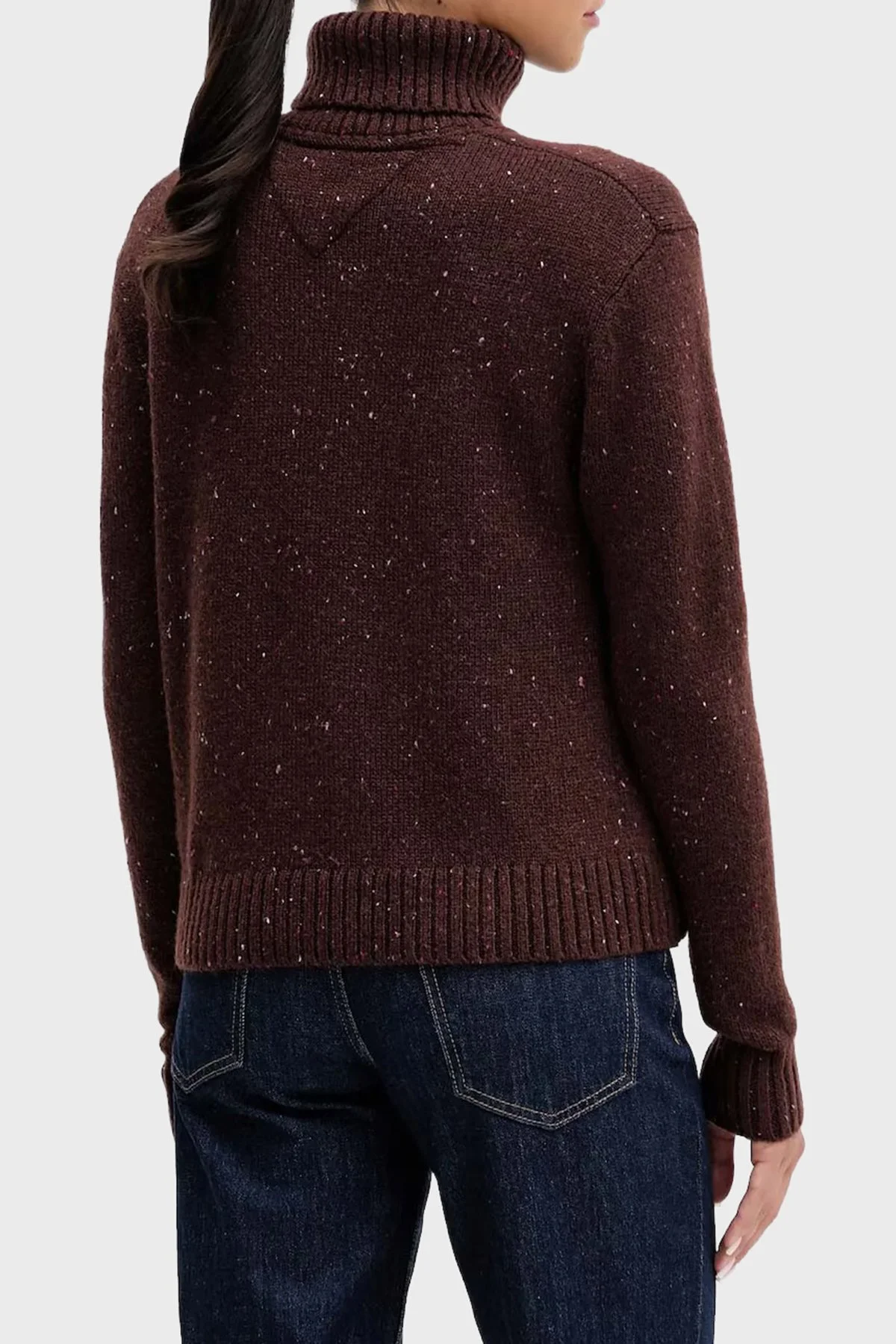 Tommy Jeans Yün Karışımlı Relaxed Fit Balıkçı Yaka Logolu Kadın Kazak DW0DW21687 GS7 KAHVE - 3
