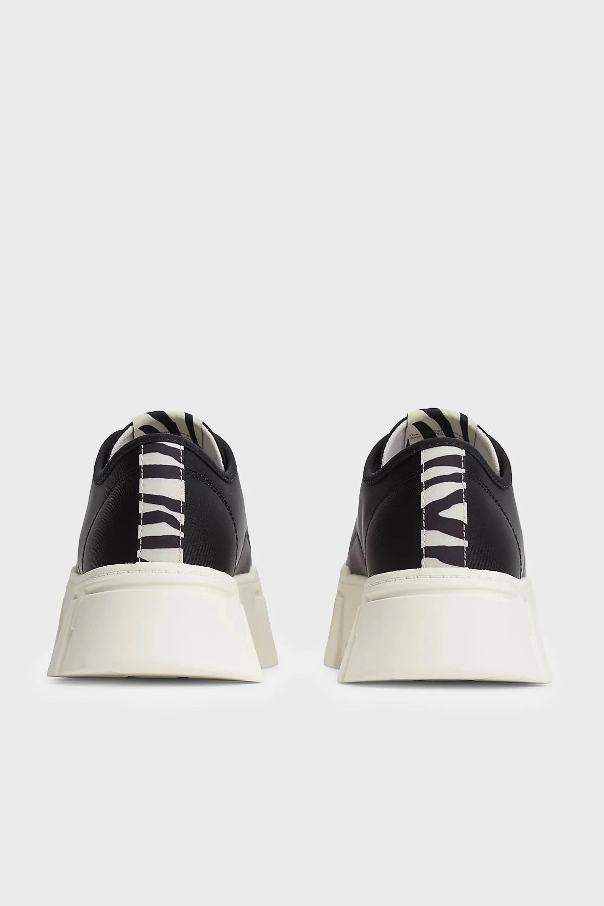 Tommy Jeans Zebra Desenli Platform Sneaker Kadın Ayakkabı EN0EN03070 BDS Siyah - 5