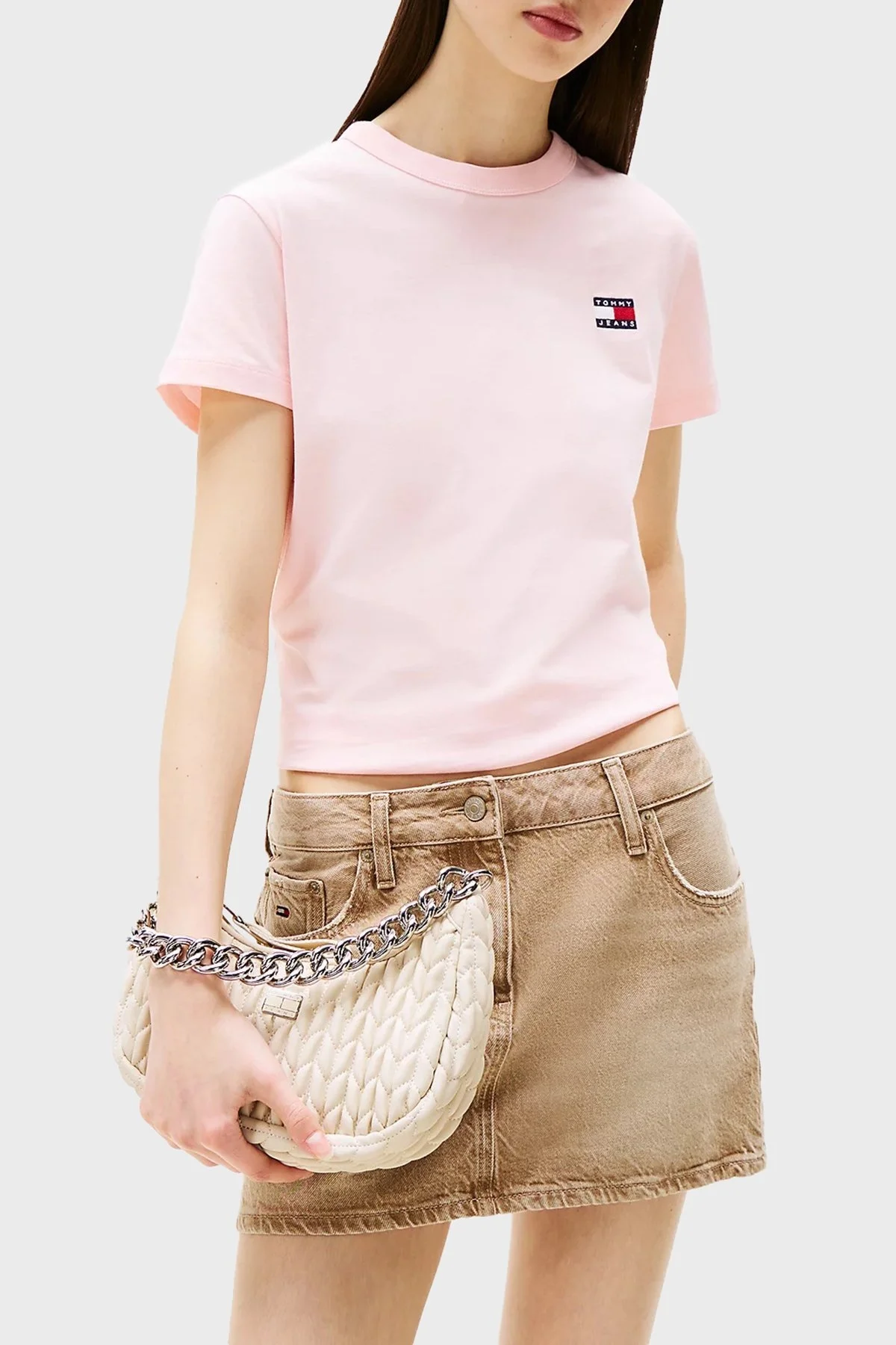 Tommy Jeans Zincir Omuz Askılı Kapitoneli Bayan Çanta AW0AW17302 ACG BEJ - 7