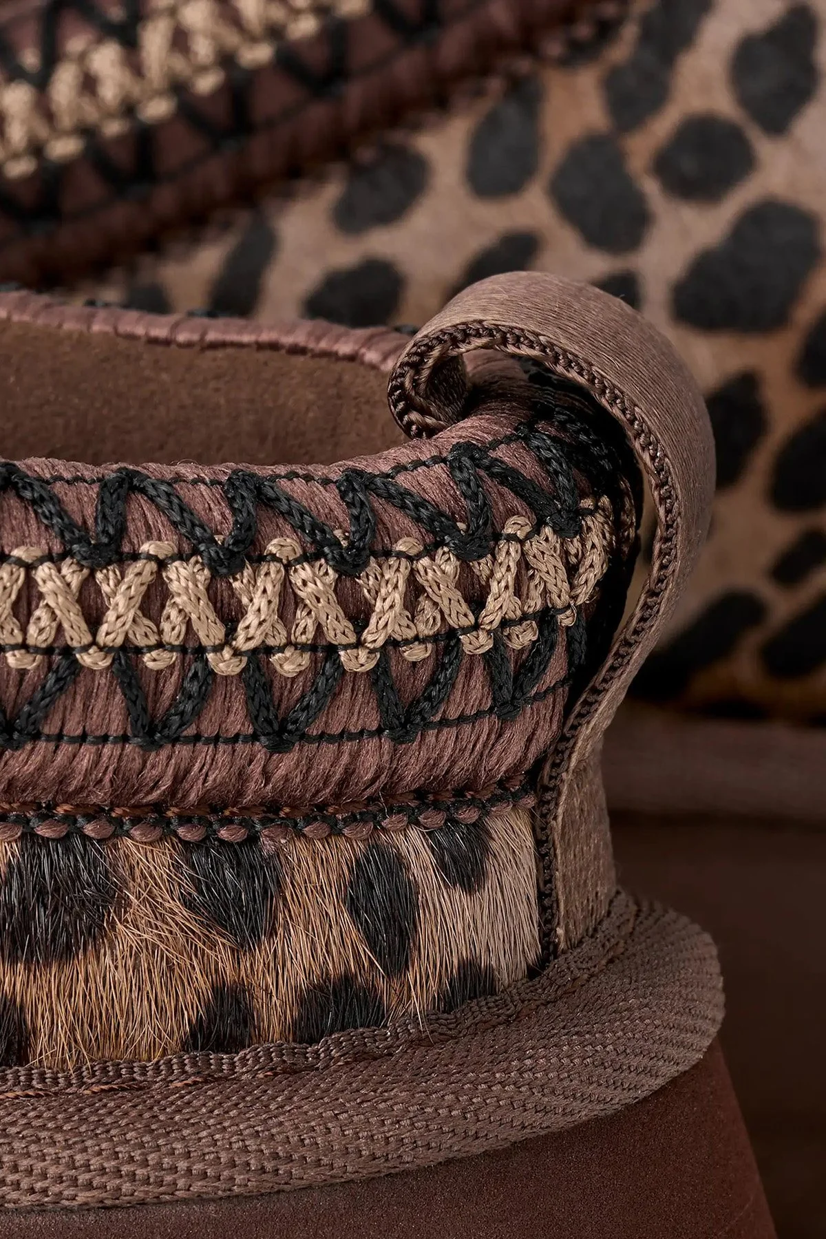 Ugg Benekli Hakiki Deri Kalın Tabanlı İçi Yünlü Bayan Terlik 1178430 LEOPAR - 5