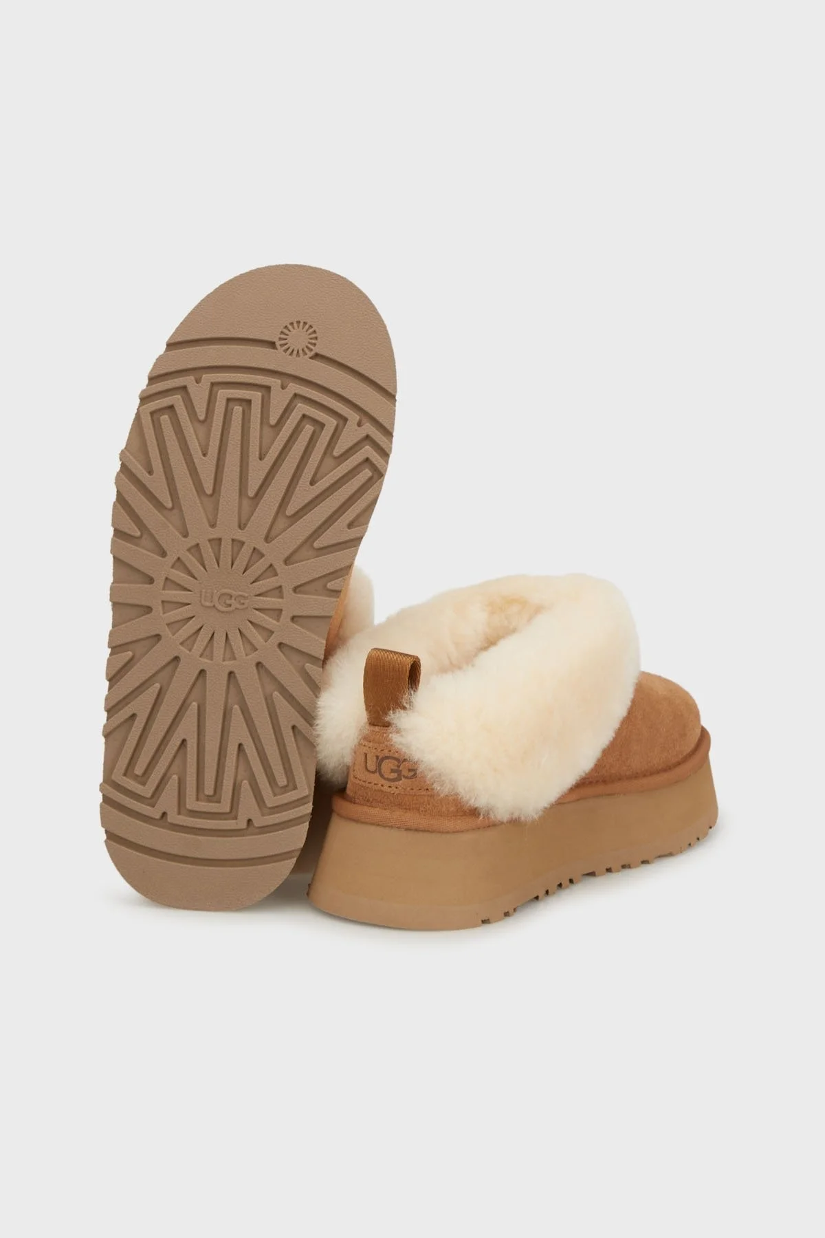 Ugg Logolu Hakiki Deri Ve Yün Karışımlı Kürk Detaylı Süet Bayan Terlik 1171393 TABA - 4