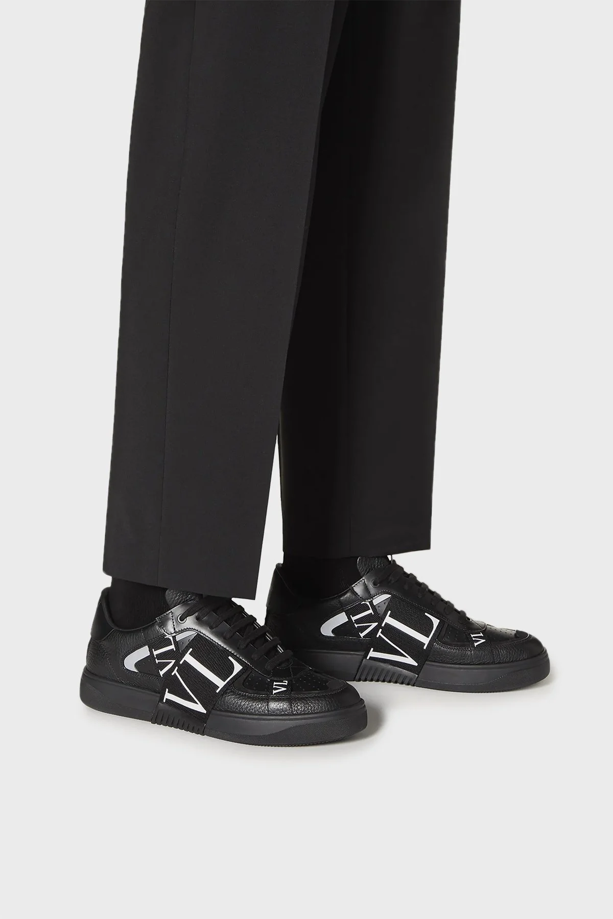 Valentino Garavani Hakiki Deri Sneaker Erkek Ayakkabı 1Y2S0C58WRQ0NO SİYAH - 4