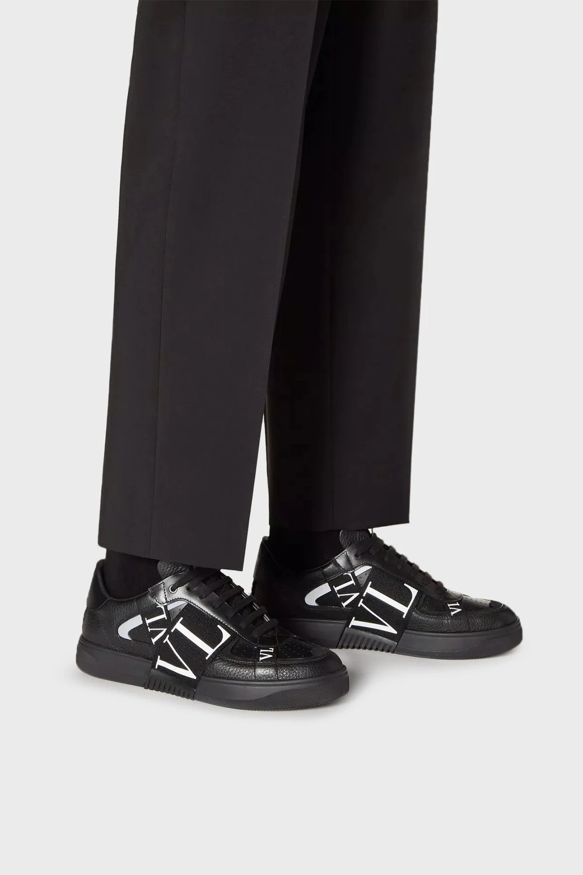 Valentino Garavani Hakiki Deri Sneaker Erkek Ayakkabı 5Y2S0C58WRQ 0NO SİYAH - 8