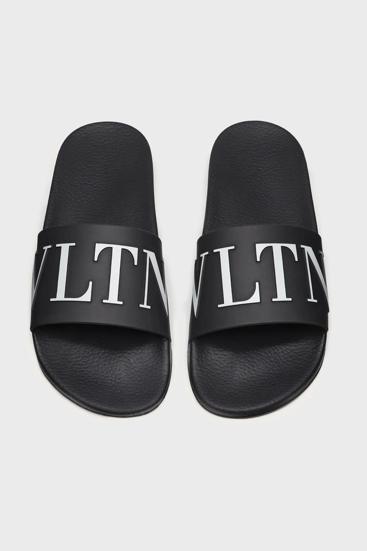 Valentino Garavani Logo Kabartmalı Erkek Terlik XY2S0873SYE0NI SİYAH - 6