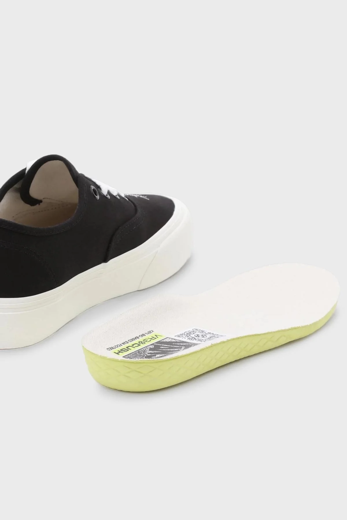 Vans Authentic VR3 Sneaker Bayan Ayakkabı VN0005UDBM81 SİYAH-BEYAZ - 9