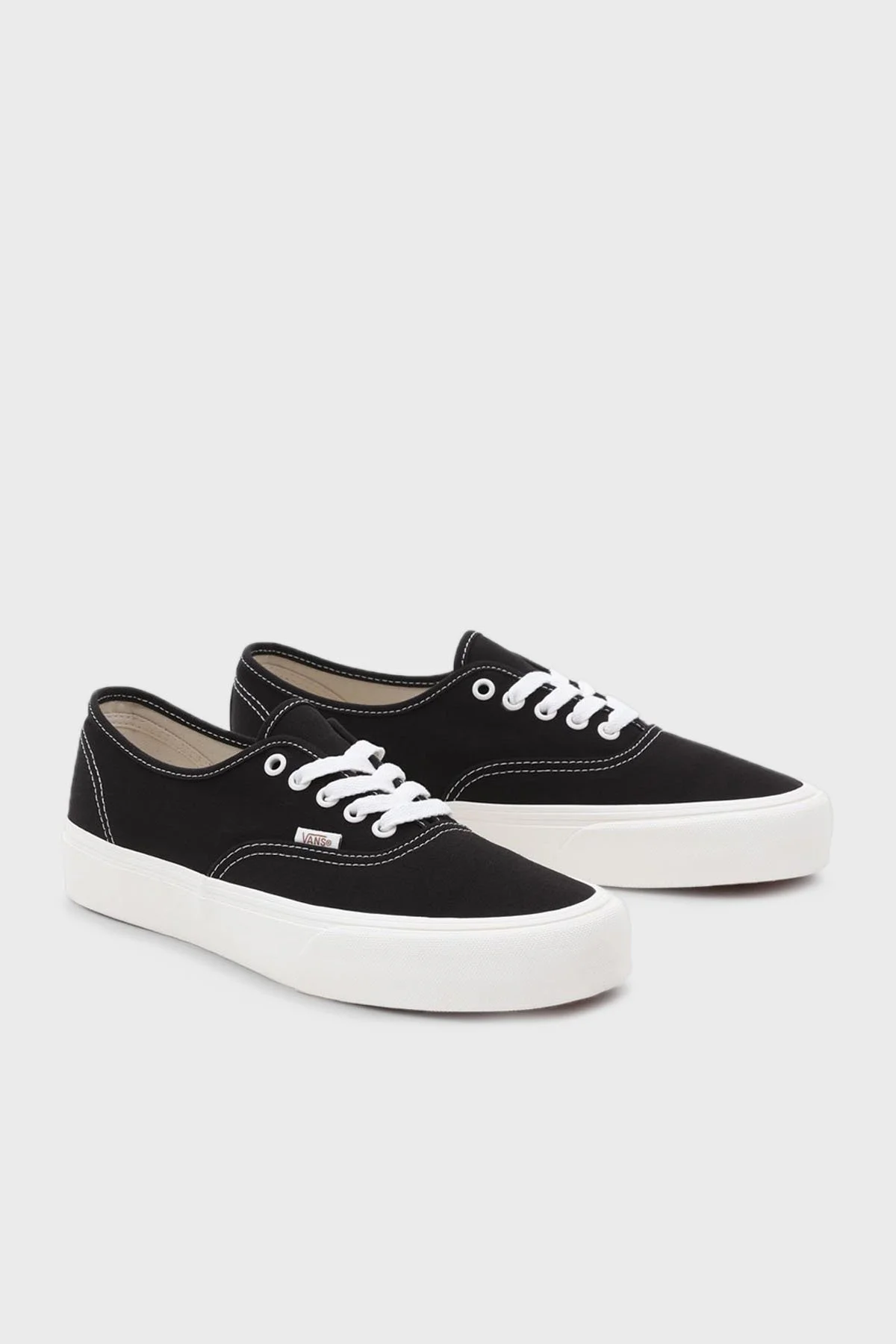 Vans Authentic VR3 Sneaker Unisex Ayakkabı VN0005UD1KP1 SİYAH-BEYAZ - 4