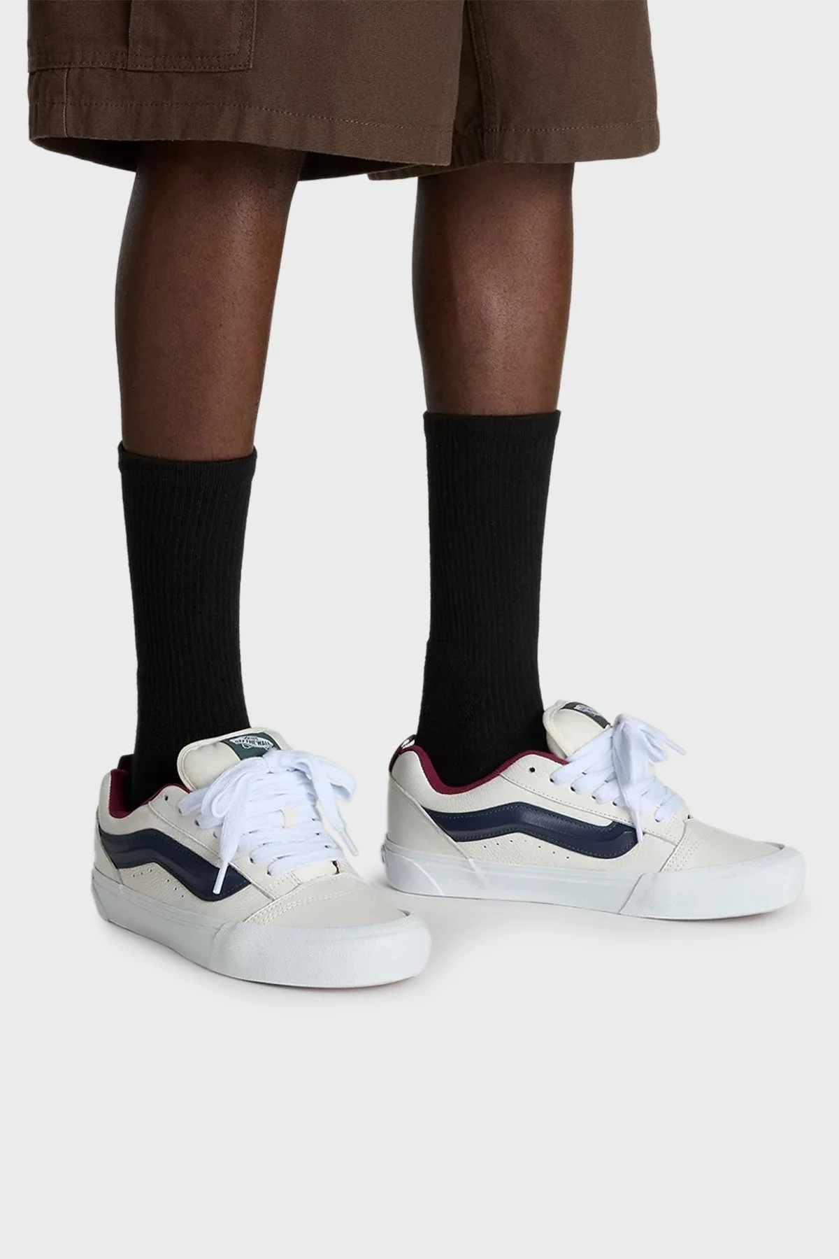 Vans Knu Skool Deri Logolu Sneaker Unisex Ayakkabı VN000D22WTM1 BEYAZ-LACİVERT - 2