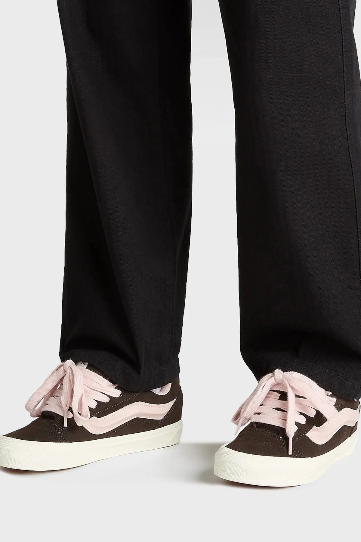 Vans Knu Skool Süet Sneaker Unisex Ayakkabı VN000D75O3N1 SİYAH-PEMBE - 2