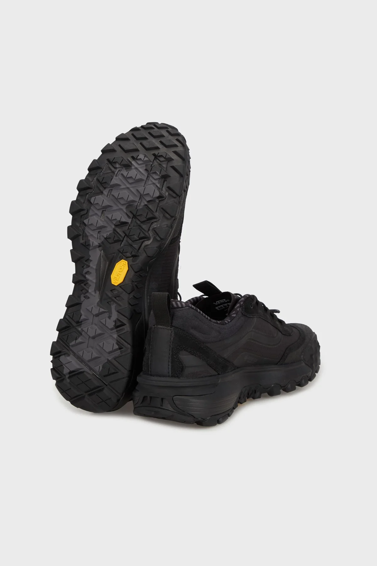 Vans MTE Crosspath XC Gore-Tex Süet Detaylı Outdoor Unisex Ayakkabı VN000DAM1OJ1 SİYAH - 4