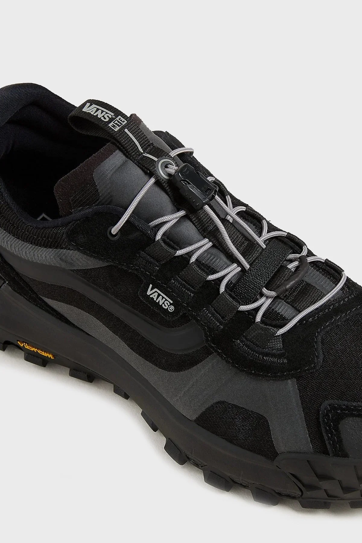 Vans MTE Crosspath XC Logolu Su İtici Kalın Taban Sneaker Unisex Ayakkabı VN000D5VN431 SİYAH - 3