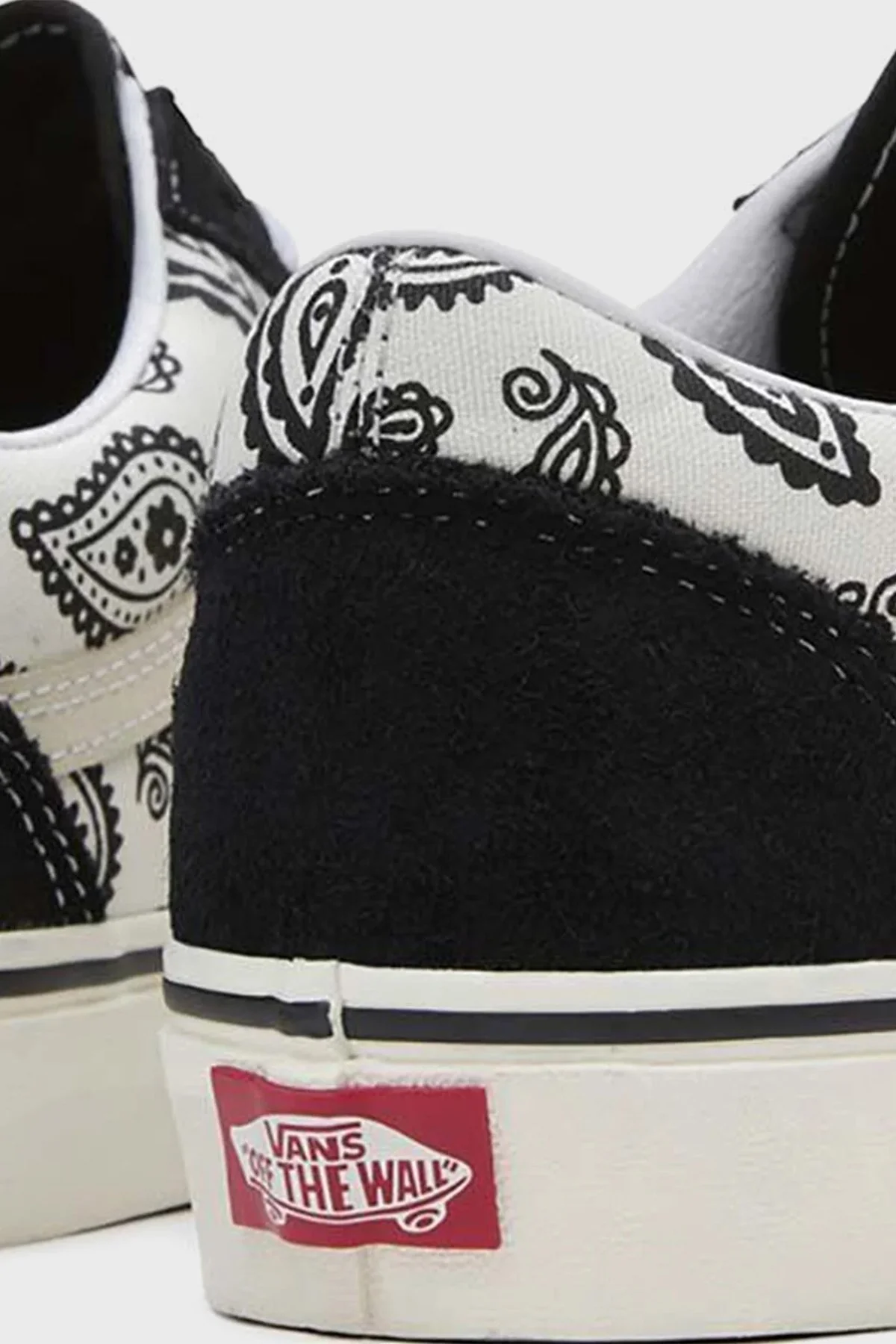 Vans Old Skool Desenli Sneaker Bayan Ayakkabı VN0007NTCCZ1 SİYAH-BEYAZ - 6
