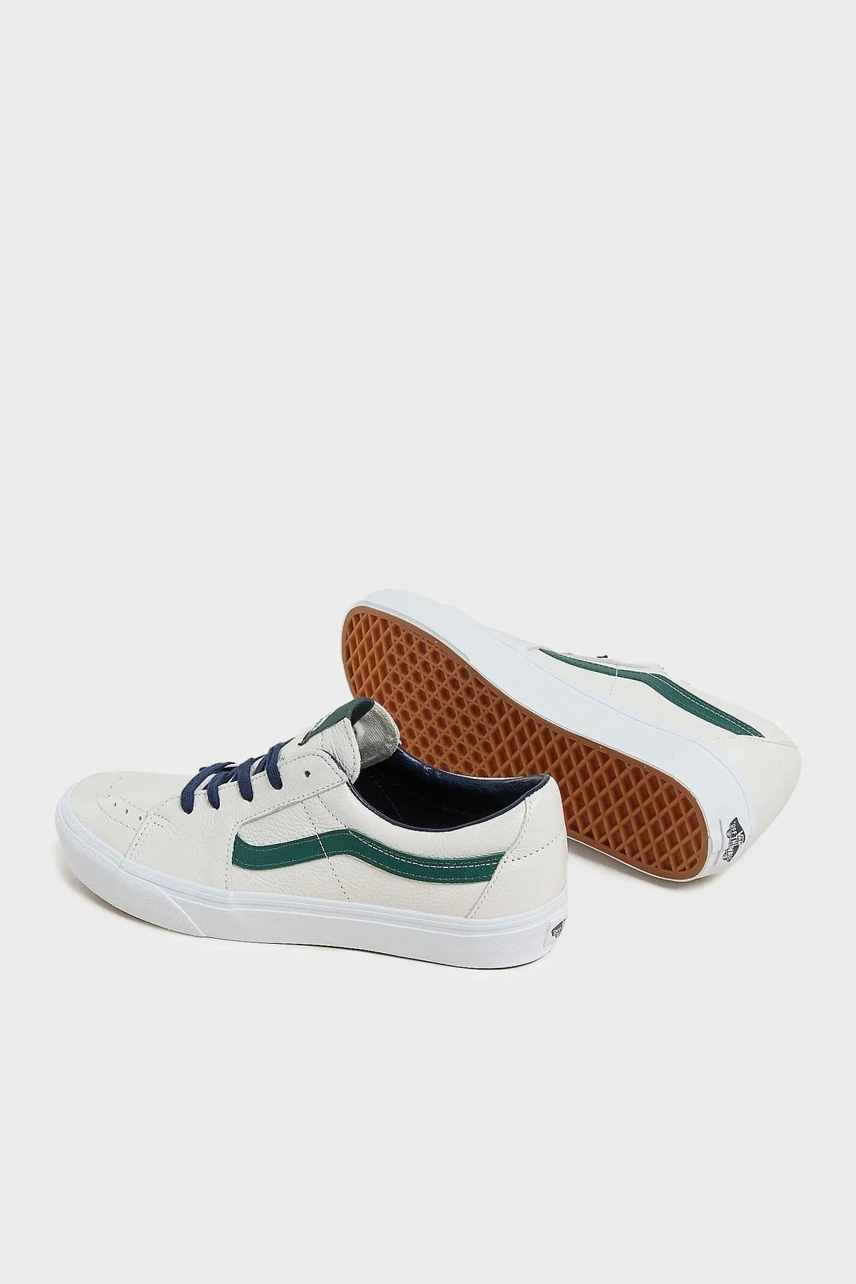 Vans SK8-Low Deri Logolu Sneaker Unisex Ayakkabı VN0009QRWTM1 GRİ-BEYAZ - 4