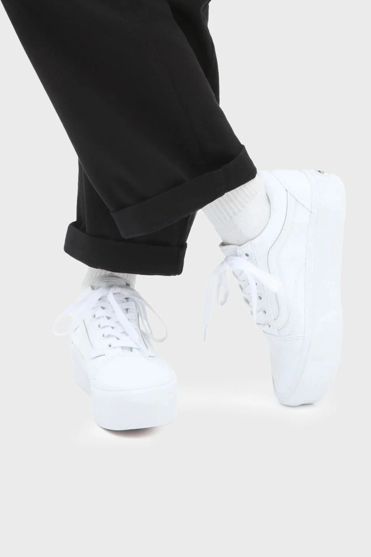 Vans UA Old Skool Stackform Sneaker Bayan Ayakkabı VN0A7Q5MW001 BEYAZ - 2