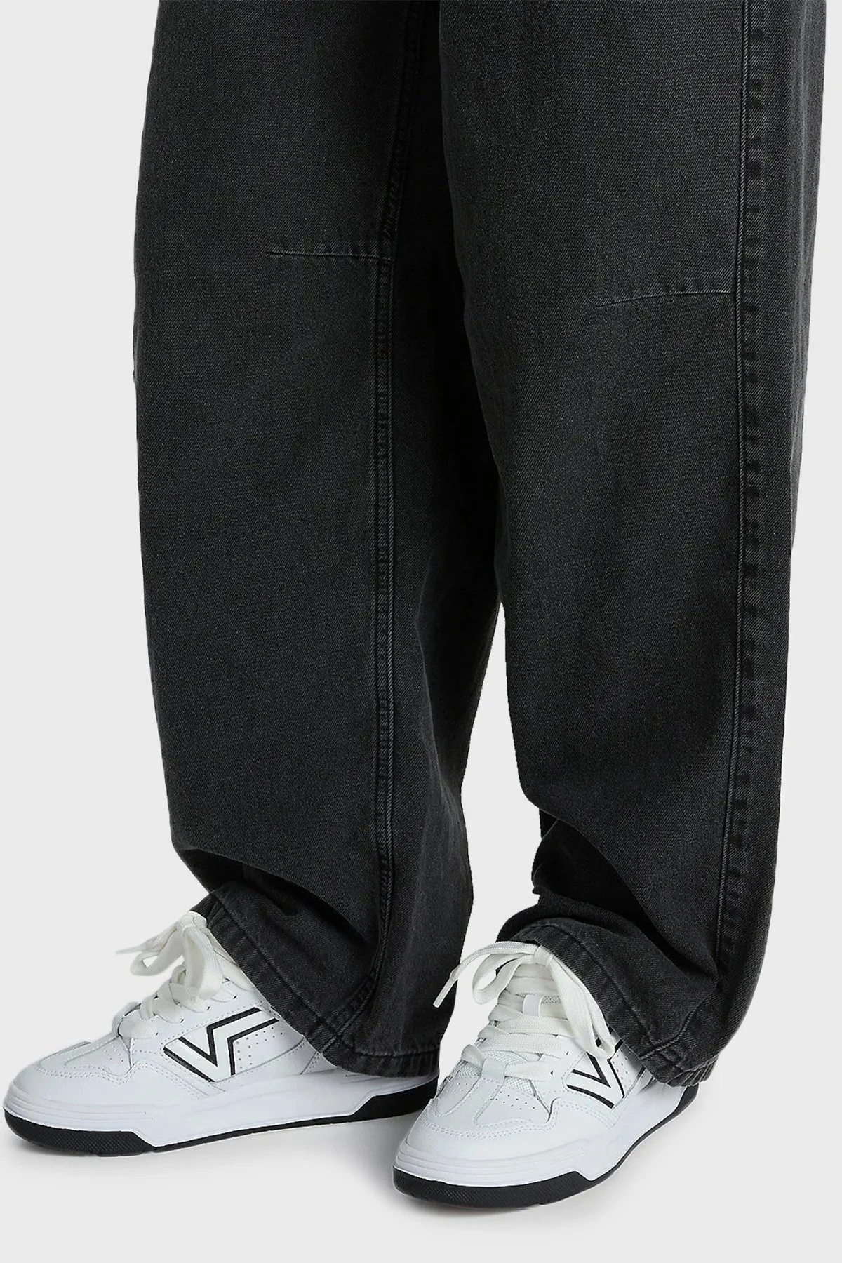 Vans Upland Logolu Sneaker Unisex Ayakkabı VN000D1HYB21 BEYAZ-SİYAH - 2